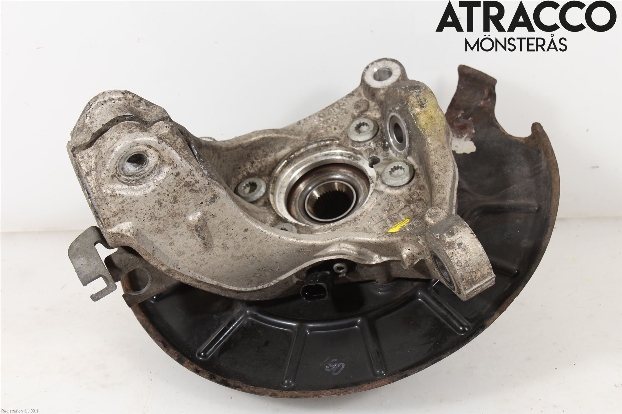 Volkswagen VW PASSAT 11-14 Spindel Vf