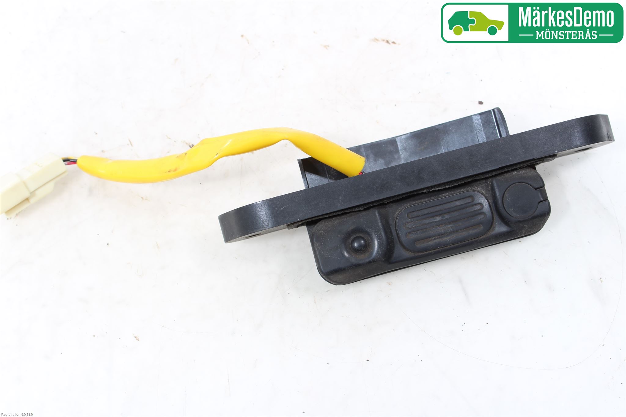 Mitsubishi OUTLANDER 07-12 Bakluke Handtak Ytre