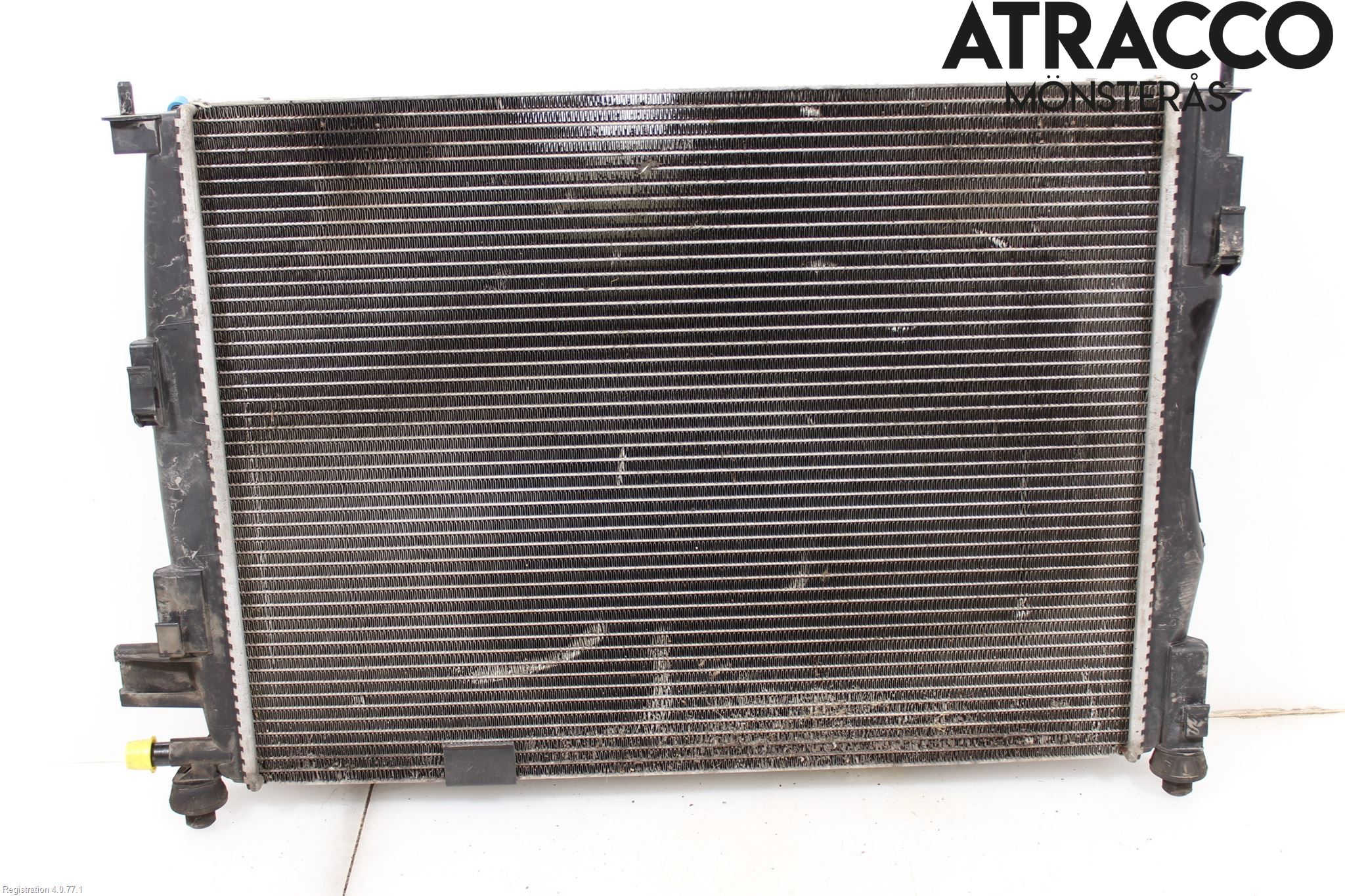 Nissan QASHQAI+2  10-14 Radiator Manuell