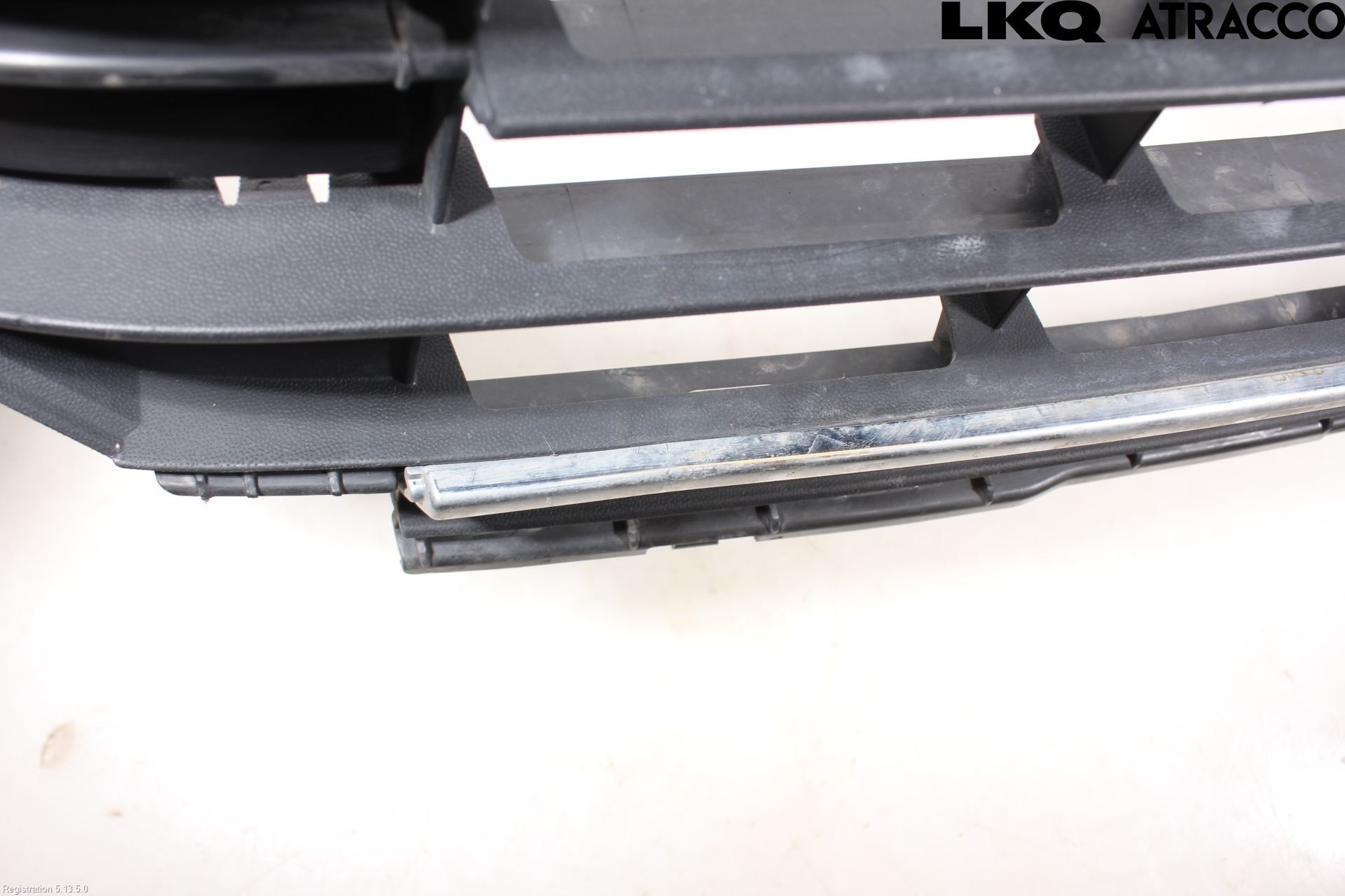 Volkswagen VW GOLF / E-GOLF VII 13-20 Grilldel Midt