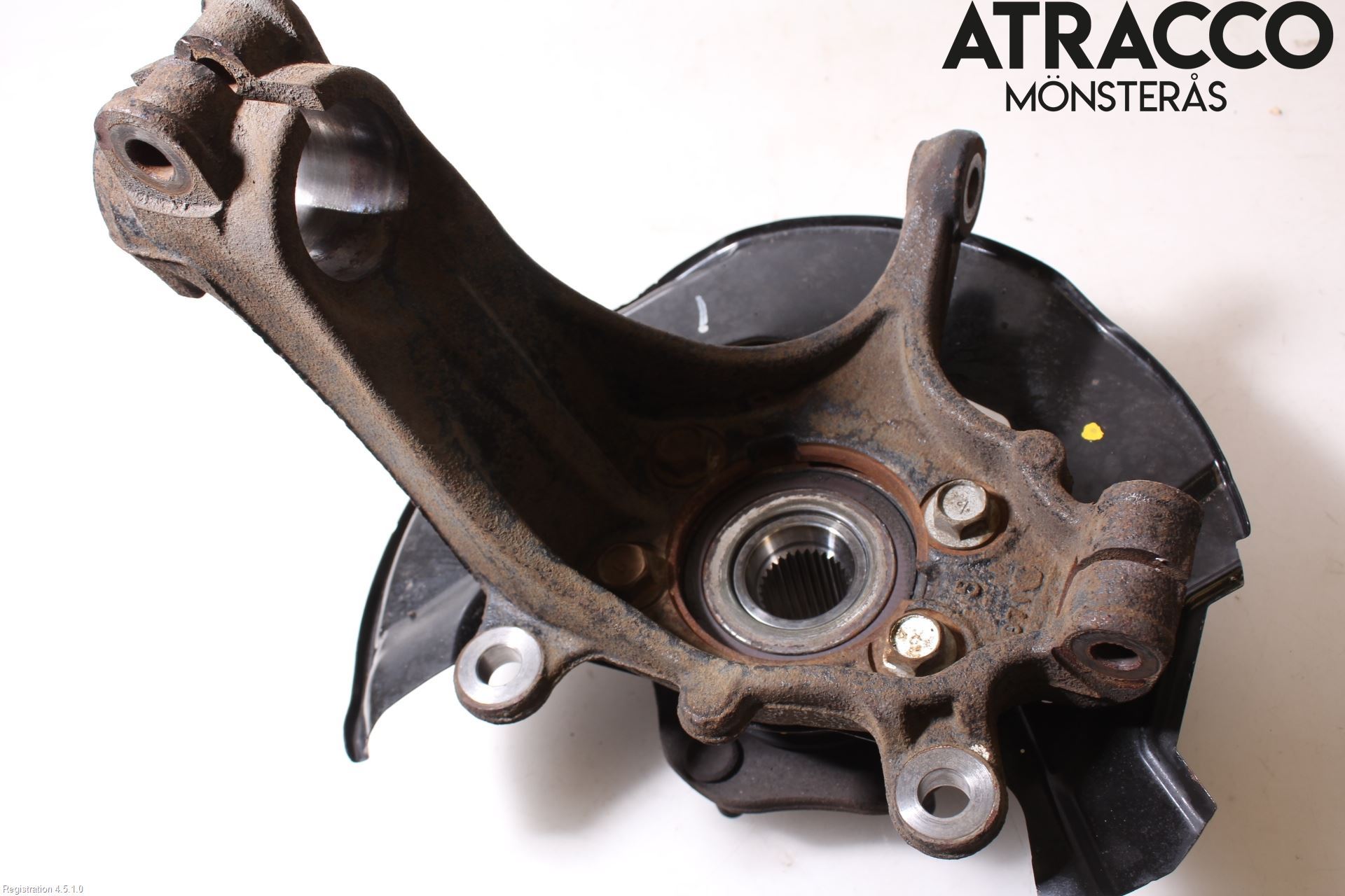 Nissan X-TRAIL 14-21 Spindel Hf