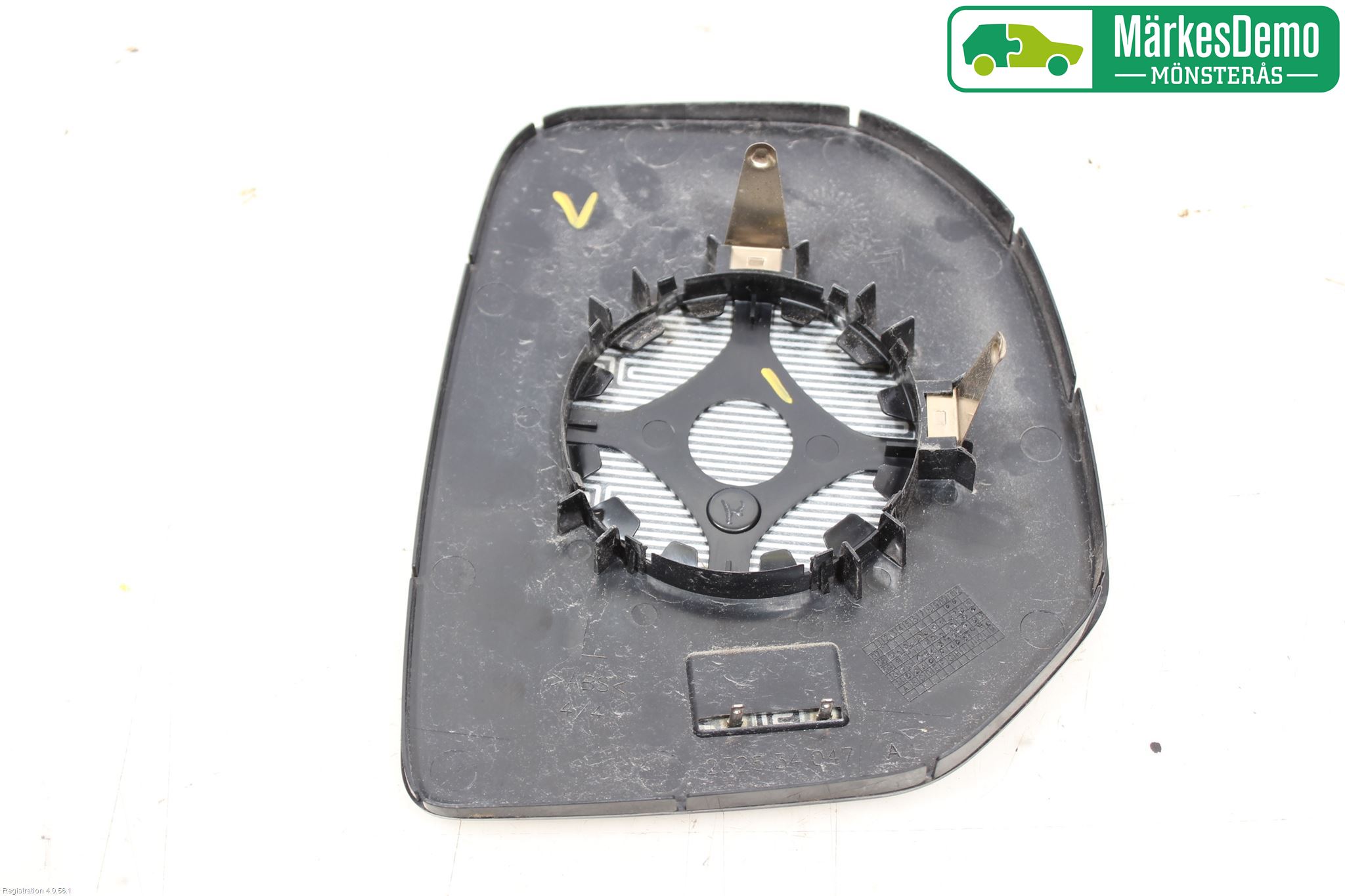 Peugeot PARTNER 08-15 Speil Glass V