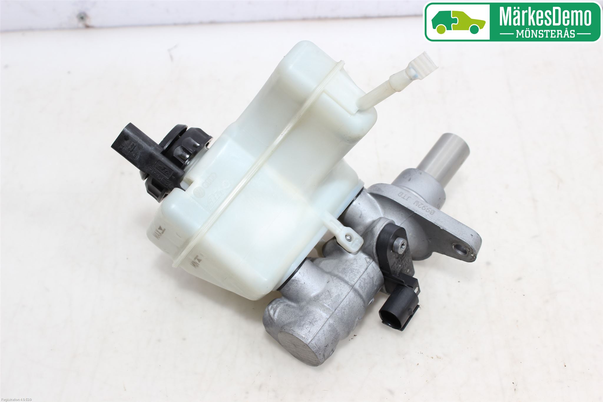 Volkswagen VW PASSAT 11-14 Brems Hovedsylinder