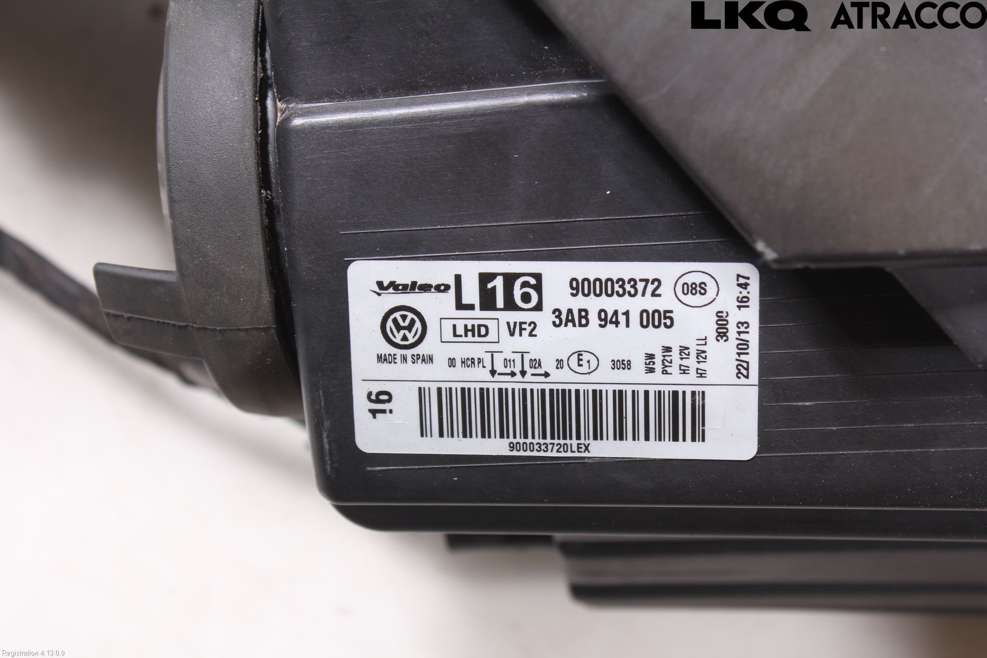Volkswagen VW PASSAT 11-14 Frontlykt Venstre