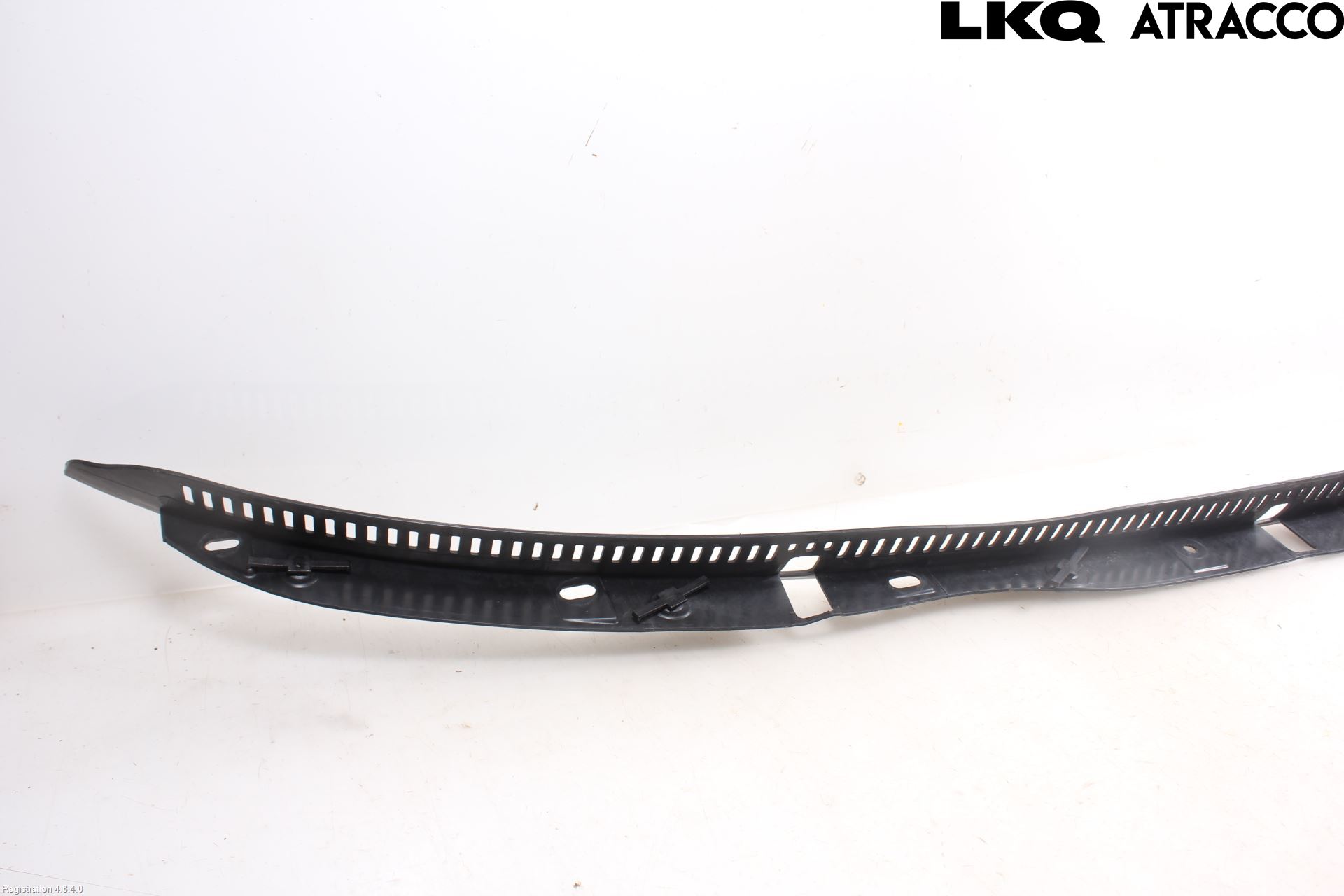 Volvo V60 14-18 Visker Deksel-Grill-Under Frr