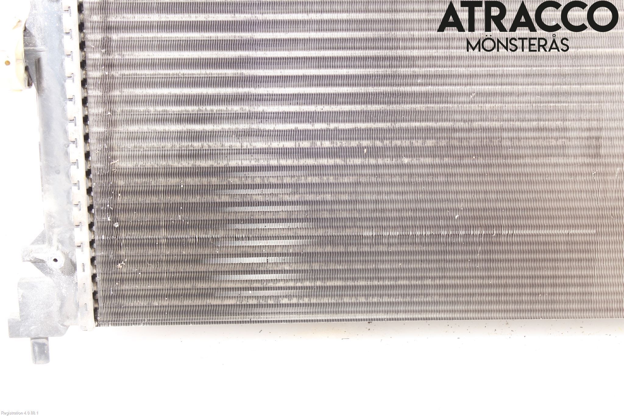 Volkswagen VW POLO 10-17 Radiator Manuell