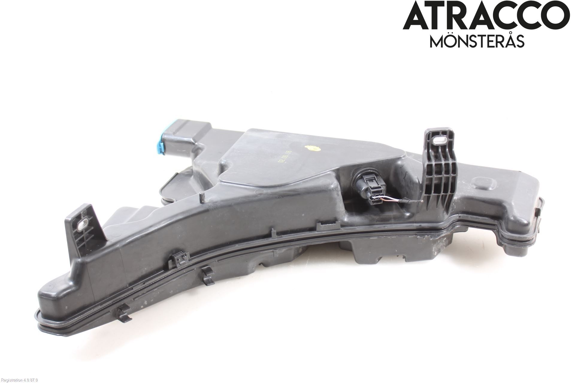 Audi A4/S4 B9 16-19 Spylerbeholder Frontrute-Lykte