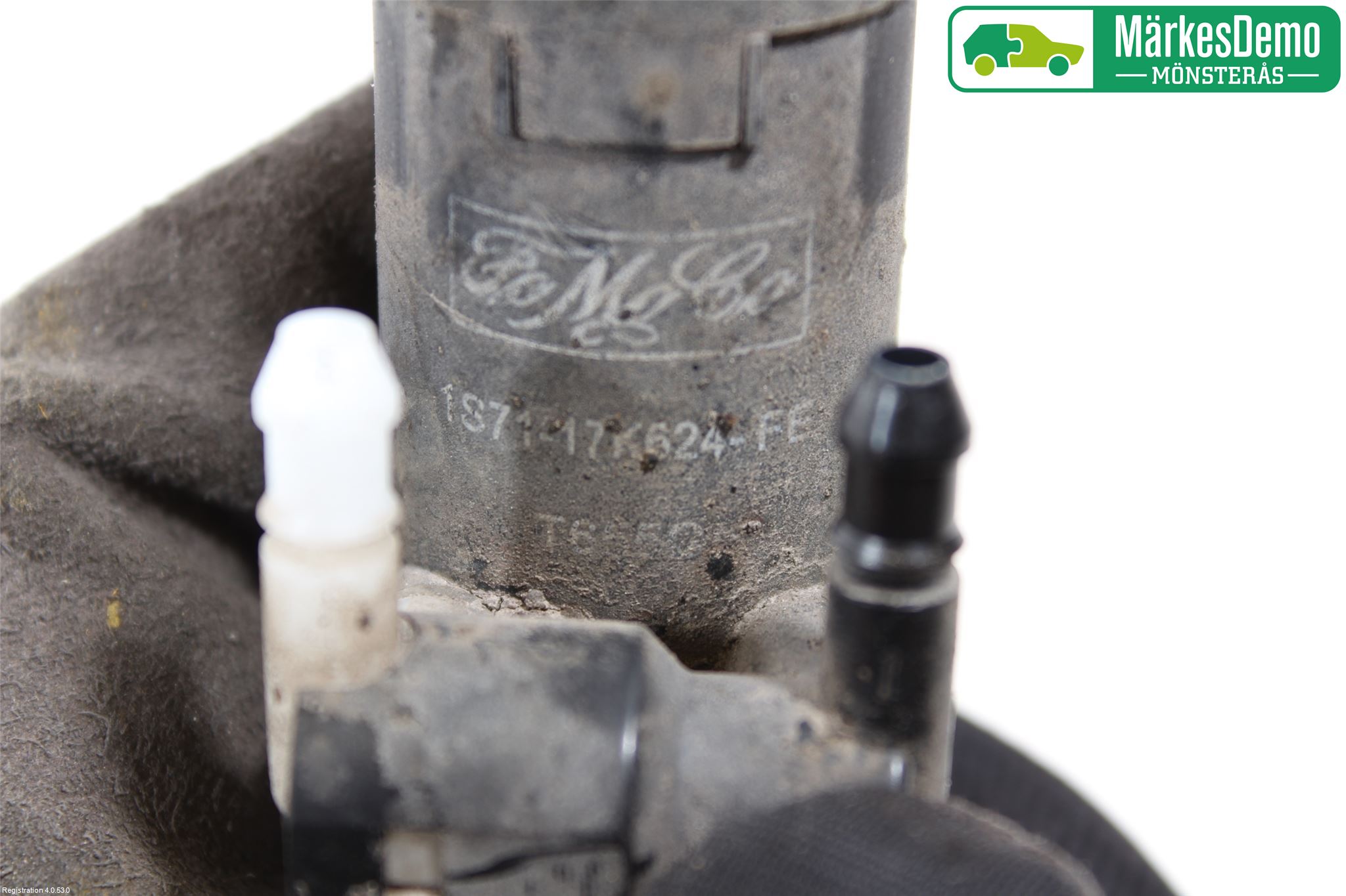 Volvo V70 08-13 Spylerpumpe Frontrute