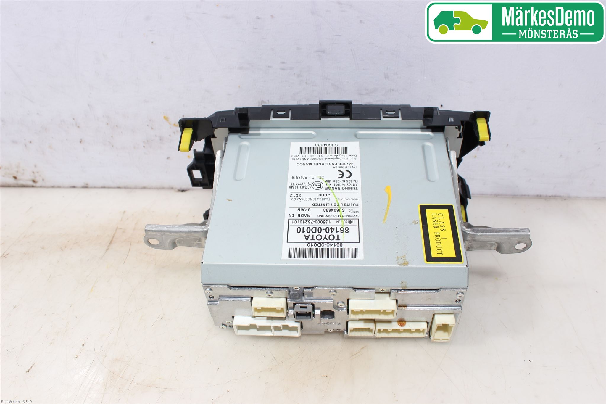 Toyota YARIS XP130 12-14 Stereo Radio