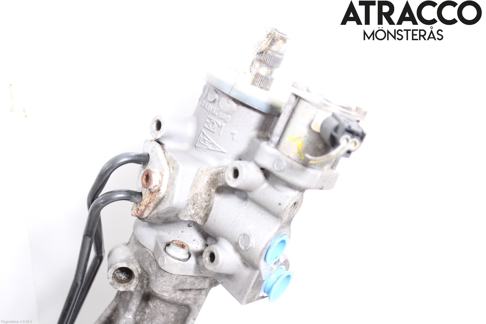 BMW 5 GT F07 09-17 Servo Snekke - Tannstang