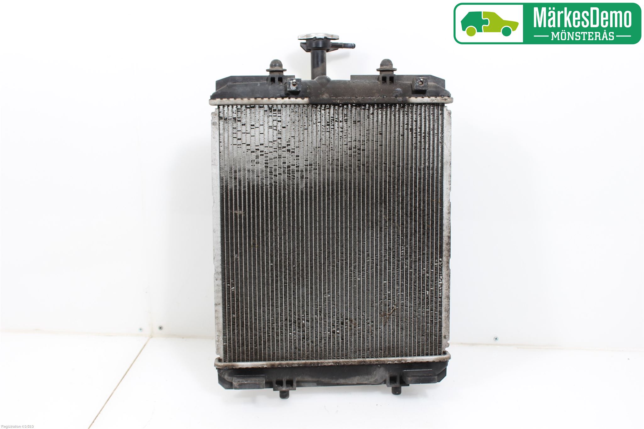 Toyota AYGO 06-14 Radiator Manuell