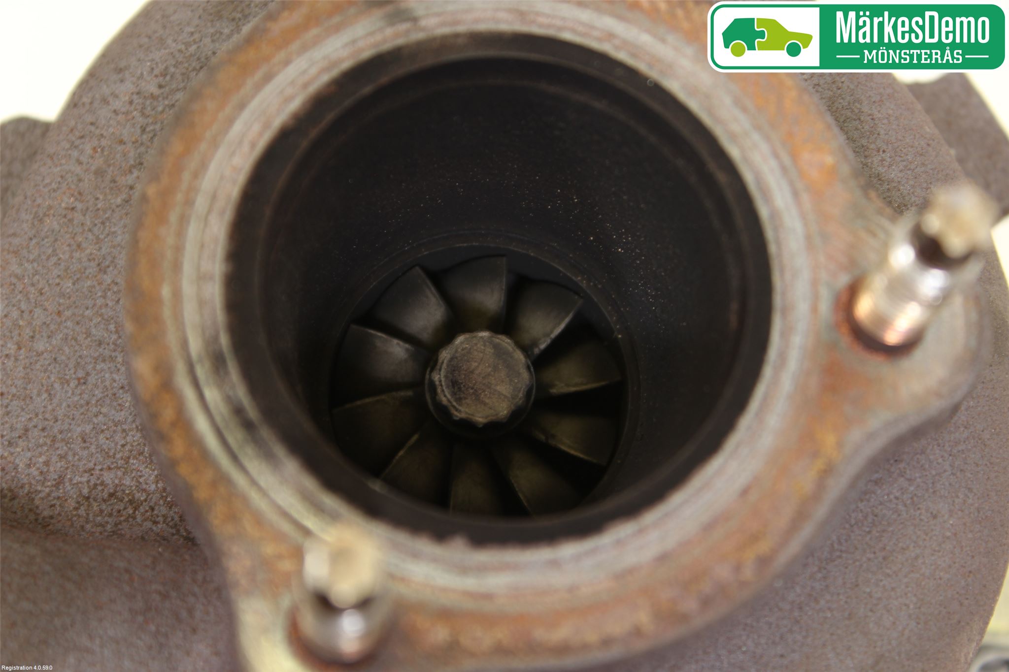 Toyota AVENSIS 09-15 Turboaggregat