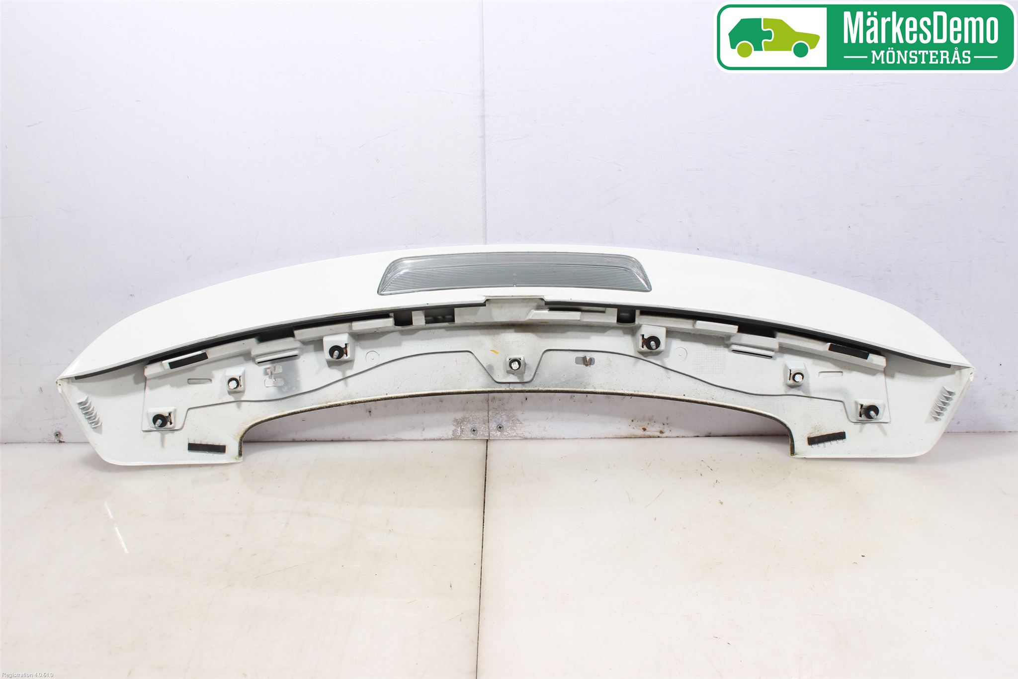Toyota AVENSIS 09-15 Spoiler Bakluke