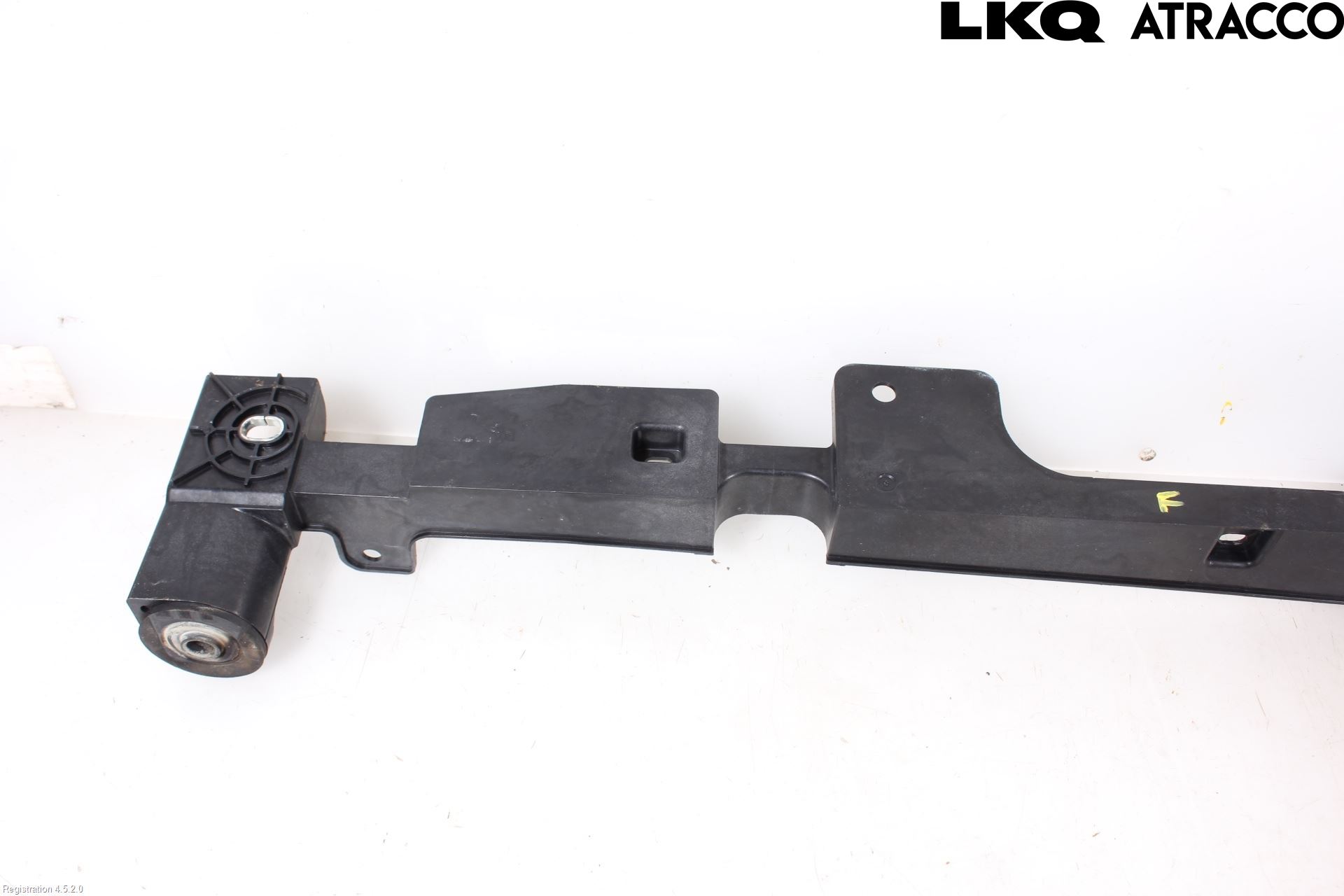 Nissan QASHQAI 14-17 Radiator Feste - Ramme - Bjelk