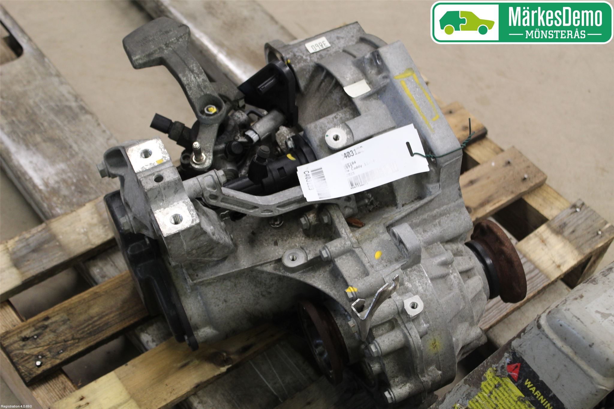 Volkswagen VW CADDY 11-15 Gearkasse 5 Trinn