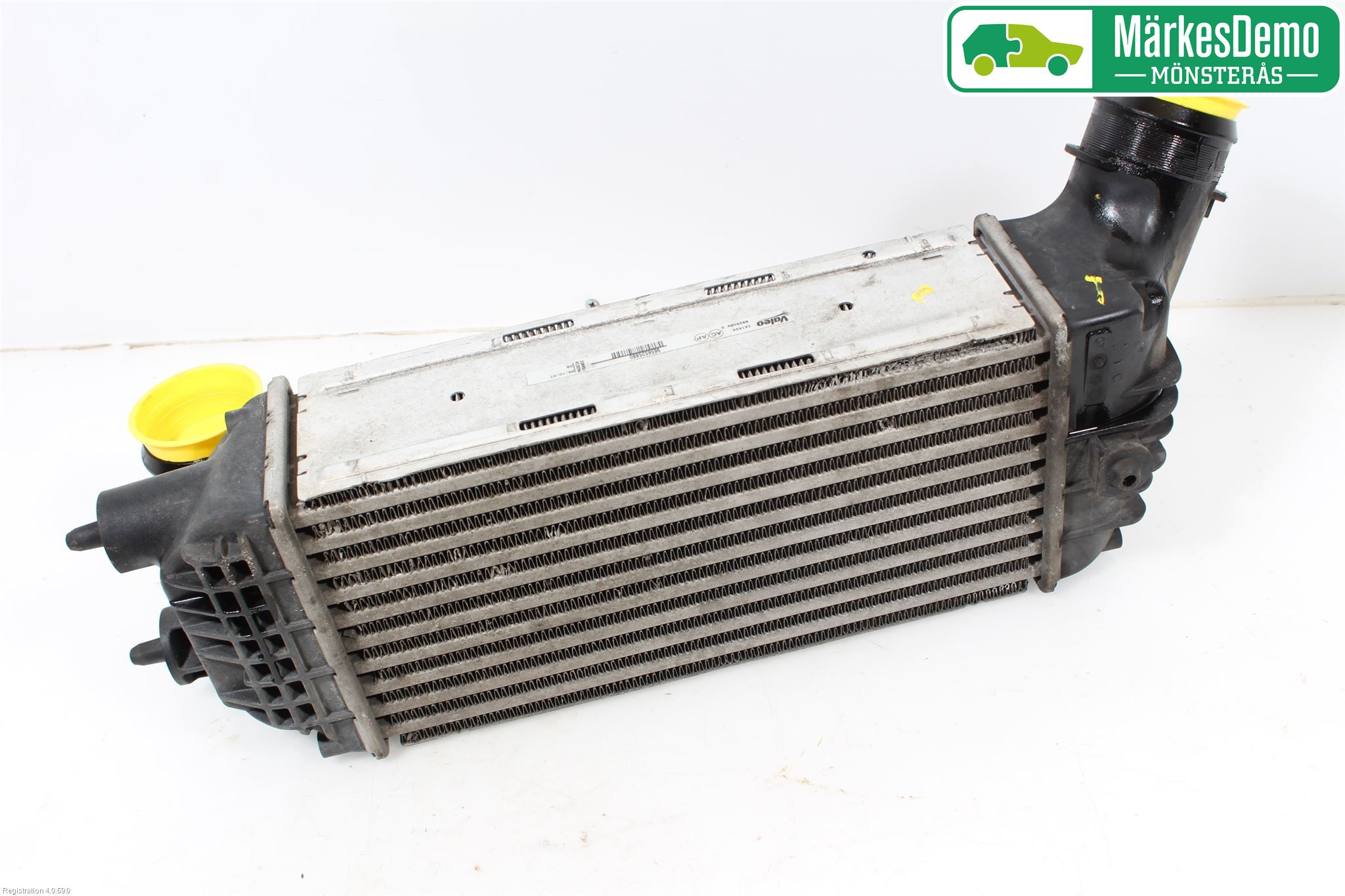 Peugeot 307     05-08 Intercooler Radiator