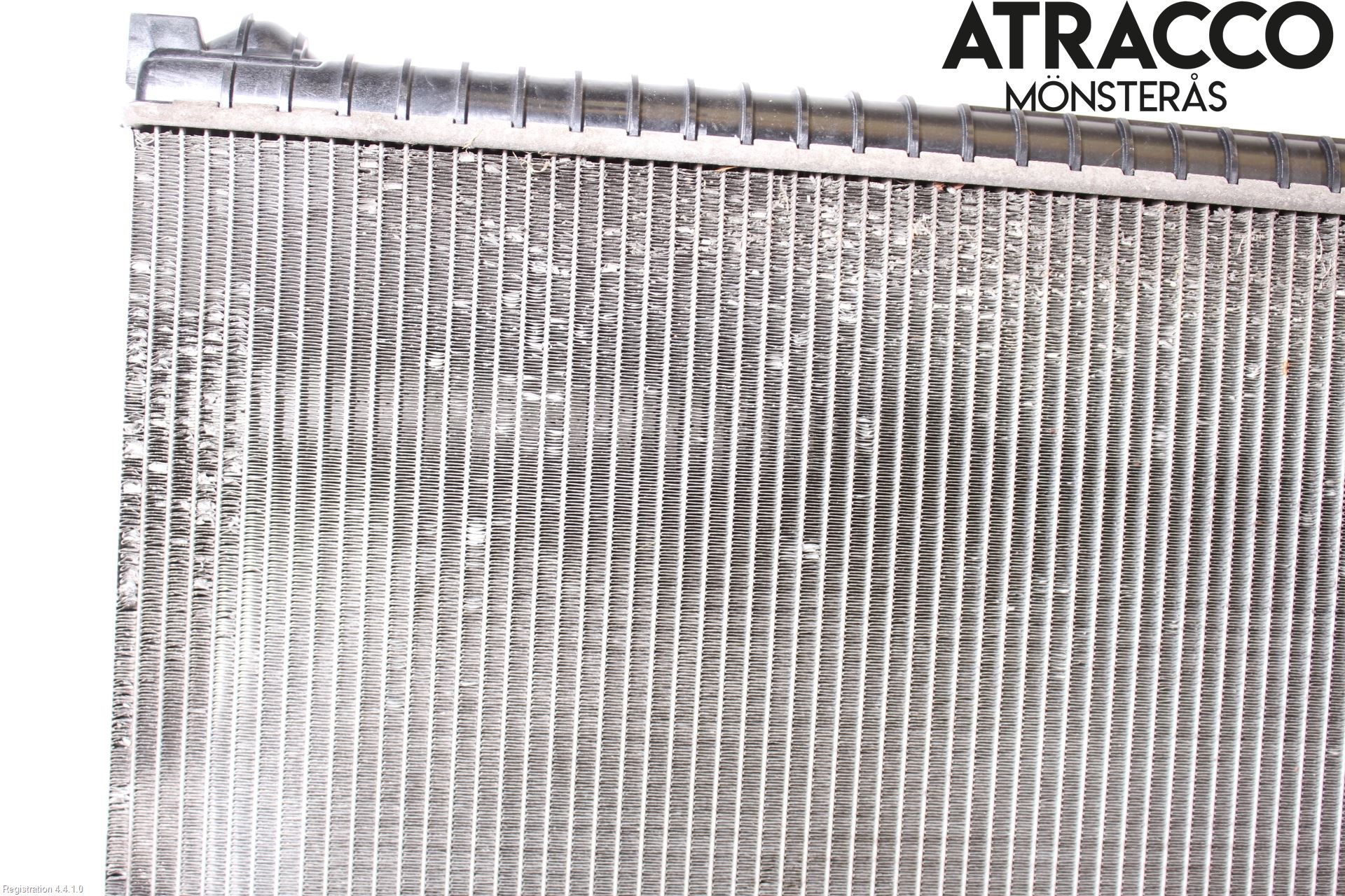 Jaguar F-PACE Radiator Automat