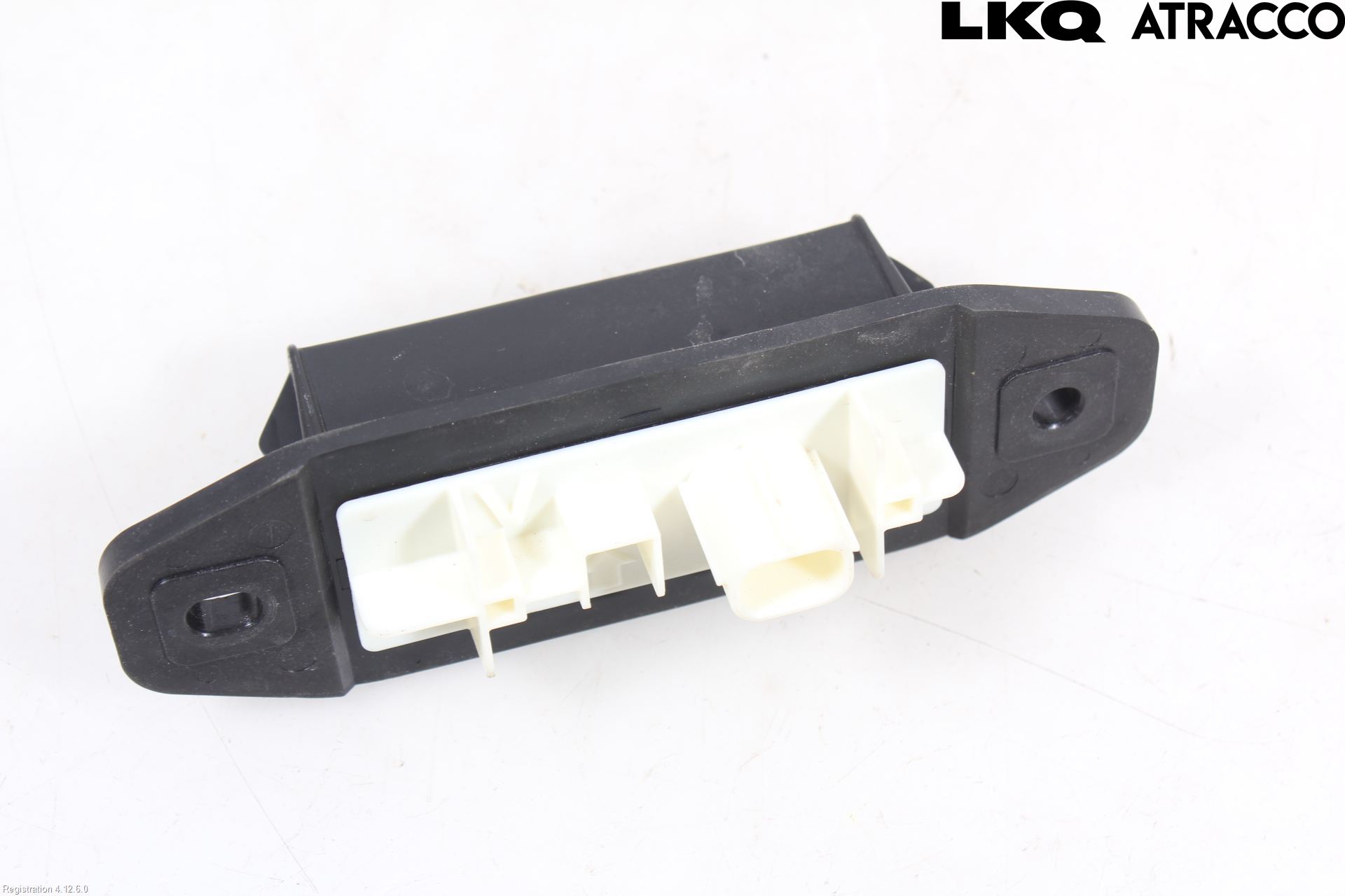 Toyota COROLLA 19- Bakluke Handtak Ytre
