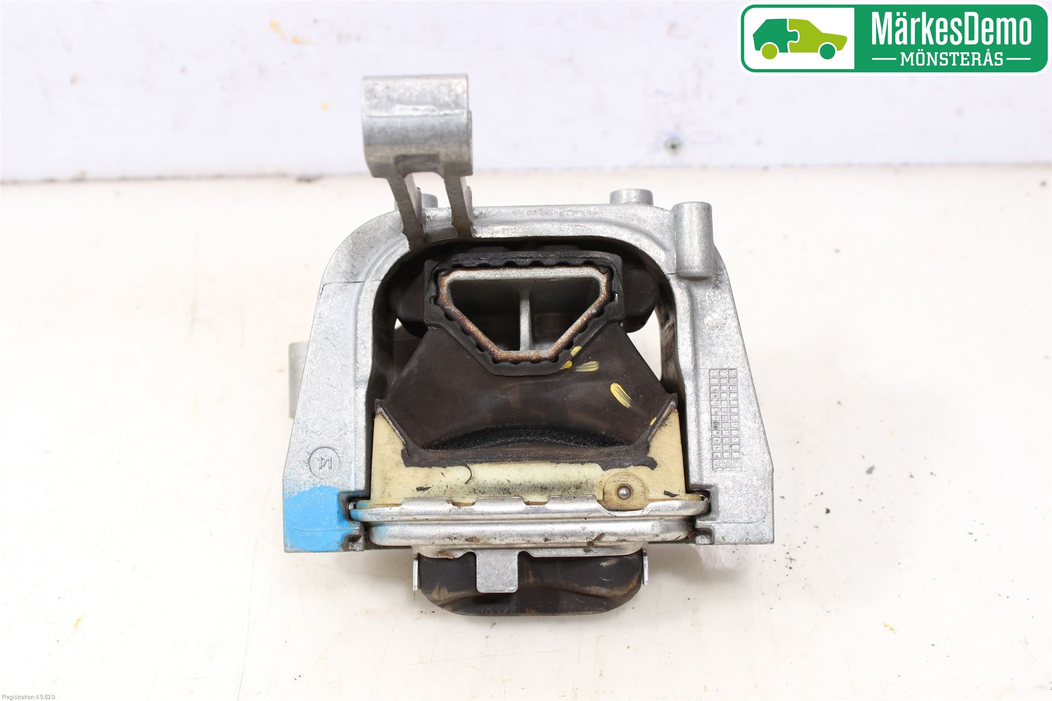 Volkswagen VW PASSAT 15-19 Motor Feste Gummi