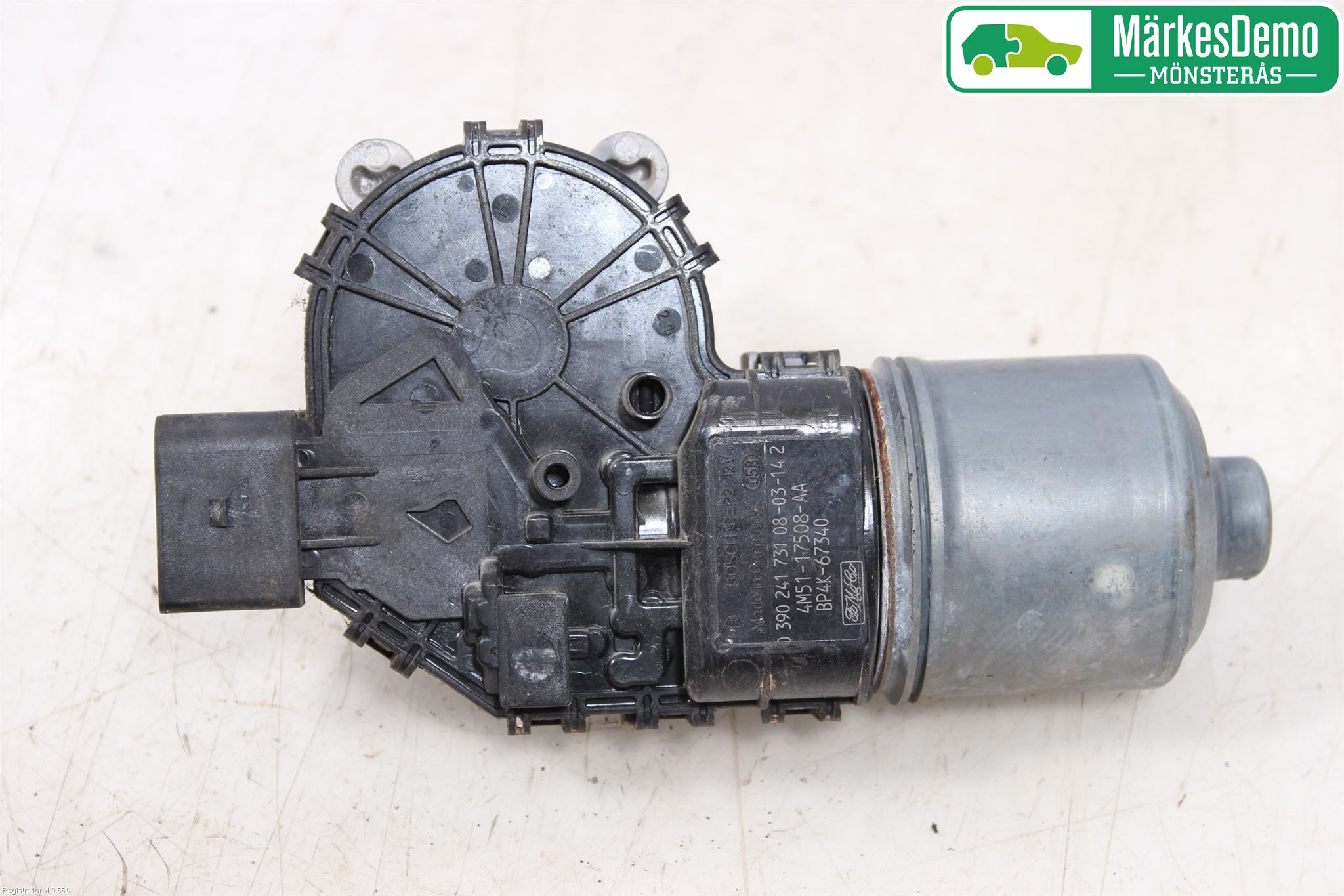 Ford FOCUS 08-11 Viskermotor Frontrute