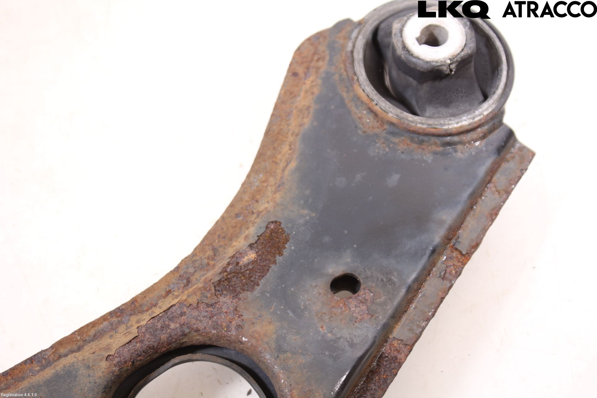 Fiat 500L 13-19 Bærearm Foran Venstre Nedre