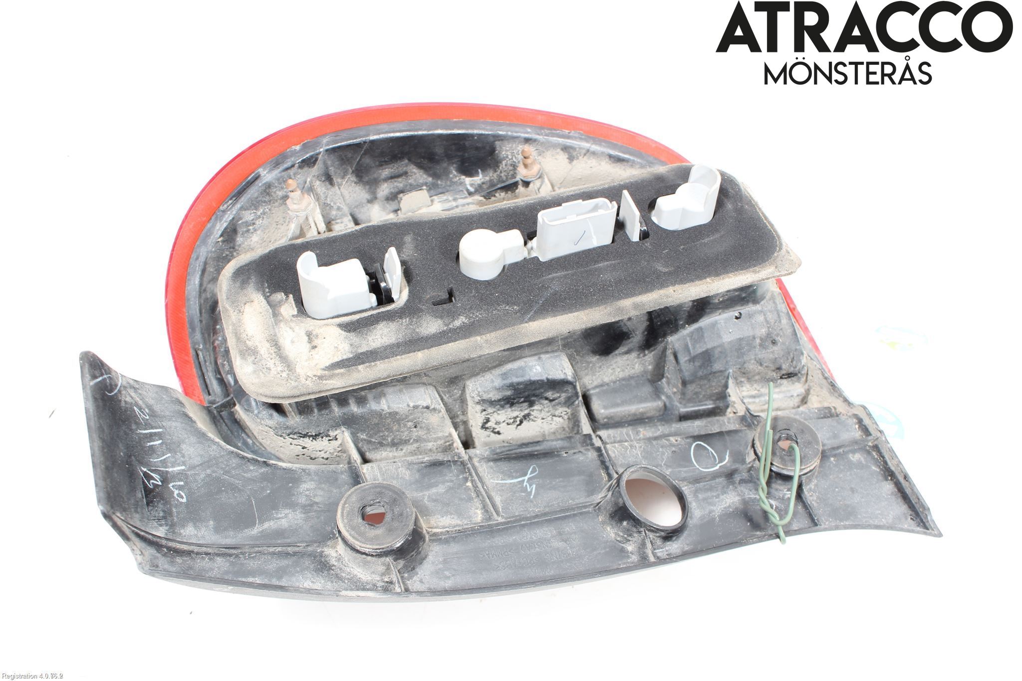 Nissan MICRA 11-16 Baklykt Venstre