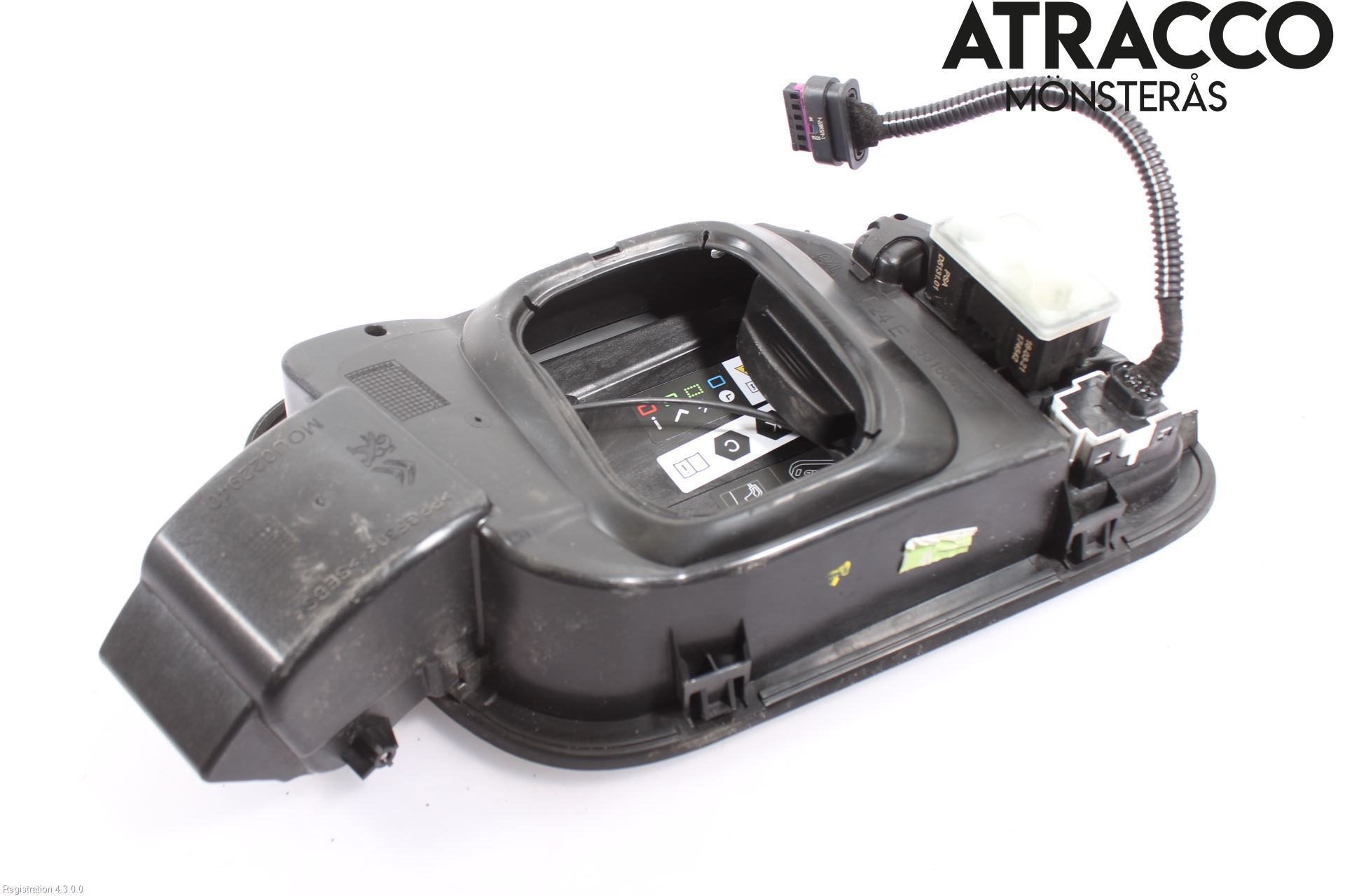 Peugeot 2008/E-2008 20- Drivstoff Tankluke