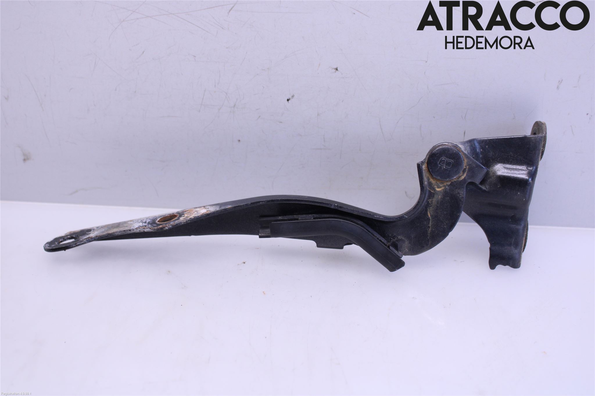 Toyota PRIUS NWH20 04-08 Panser Hengsel - Hengsler