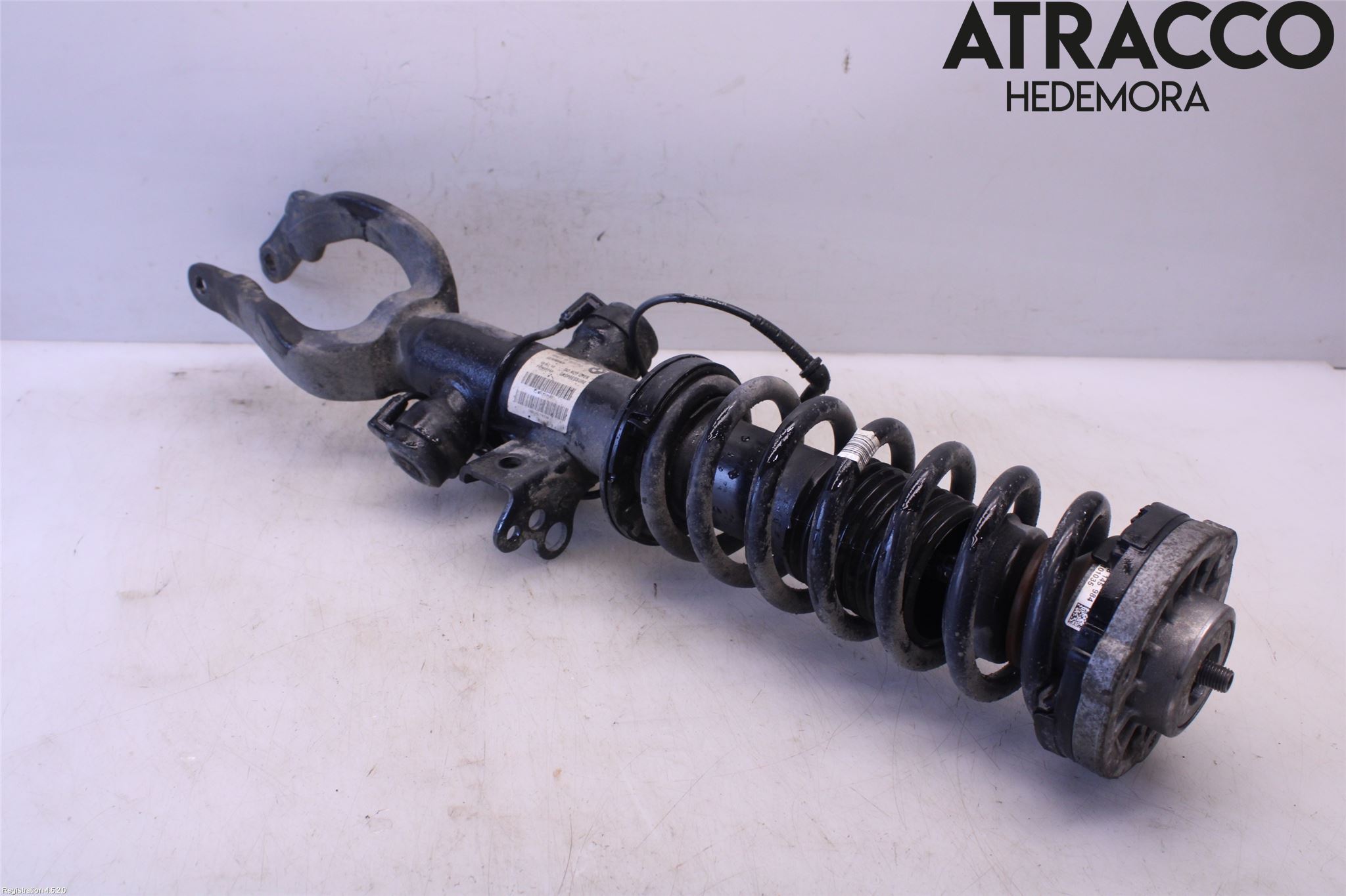 BMW 5 F10/F11/F18 09-17 Fjærbein Foran Venstre