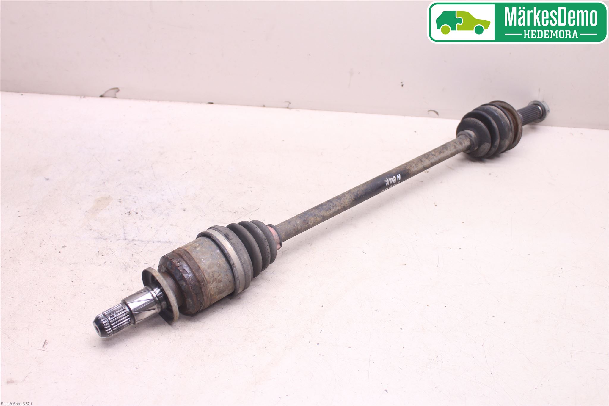 Subaru OUTBACK 10-15 Drivaksel Bak Kompl Høyre