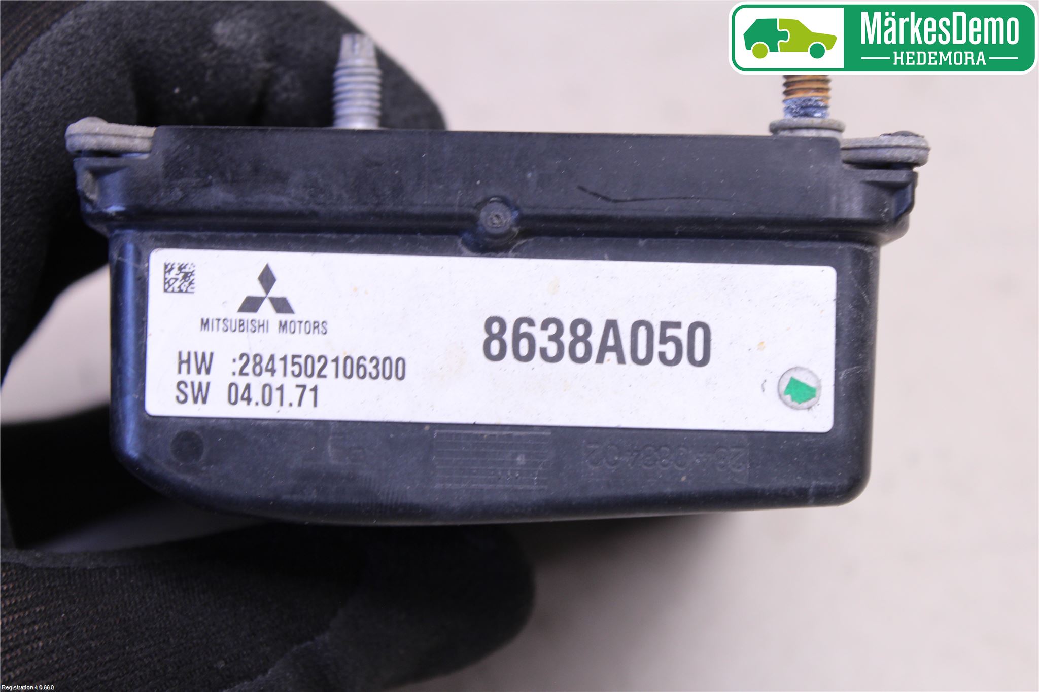 Mitsubishi OUTLANDER 13-21 Sensor Kollisjonsbeskyttelse