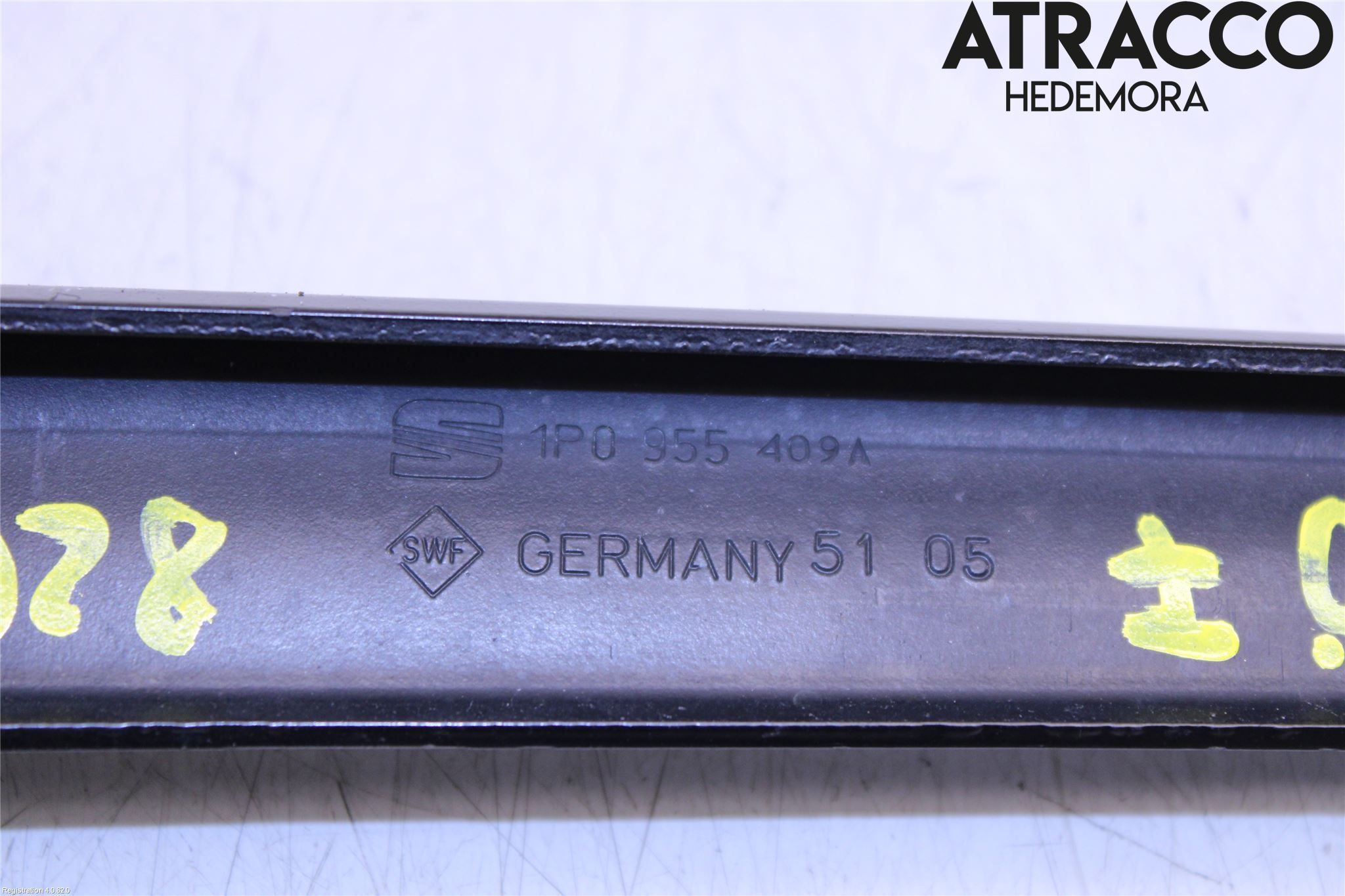 Seat LEON 06-12 Viskerarm-Armer Frontrute