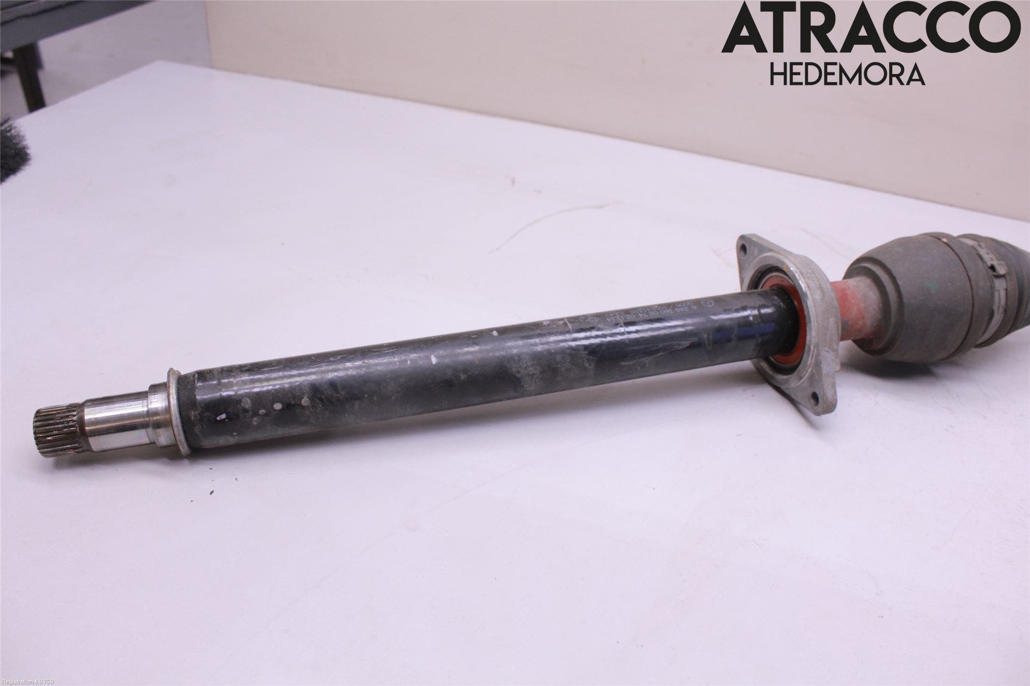 Mercedes-Benz MB A-KLASS (W176) 13-18 Drivaksel Foran Kompl Høyre