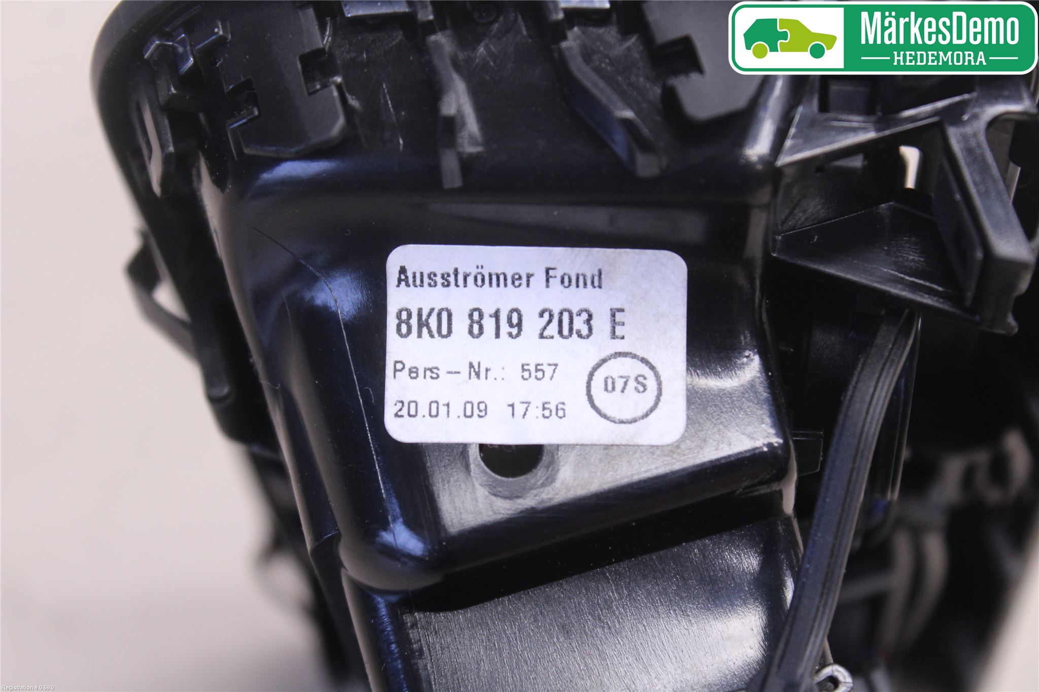Audi A4/S4 08-11 Dashbord Kanal - Dyse