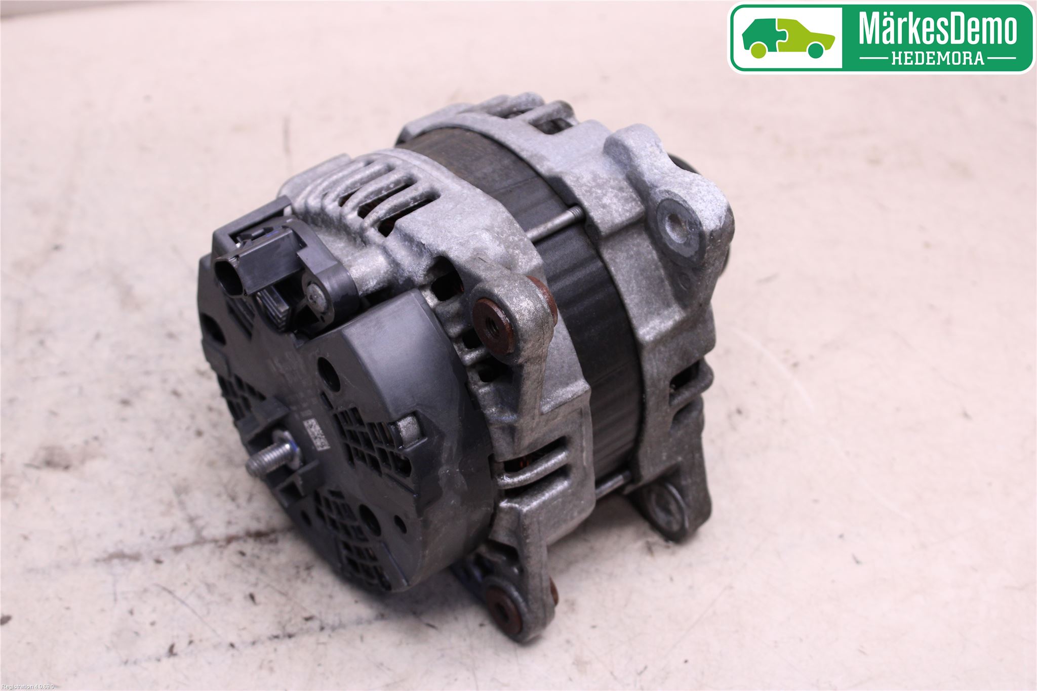 Audi A4 12-15 Dynamo