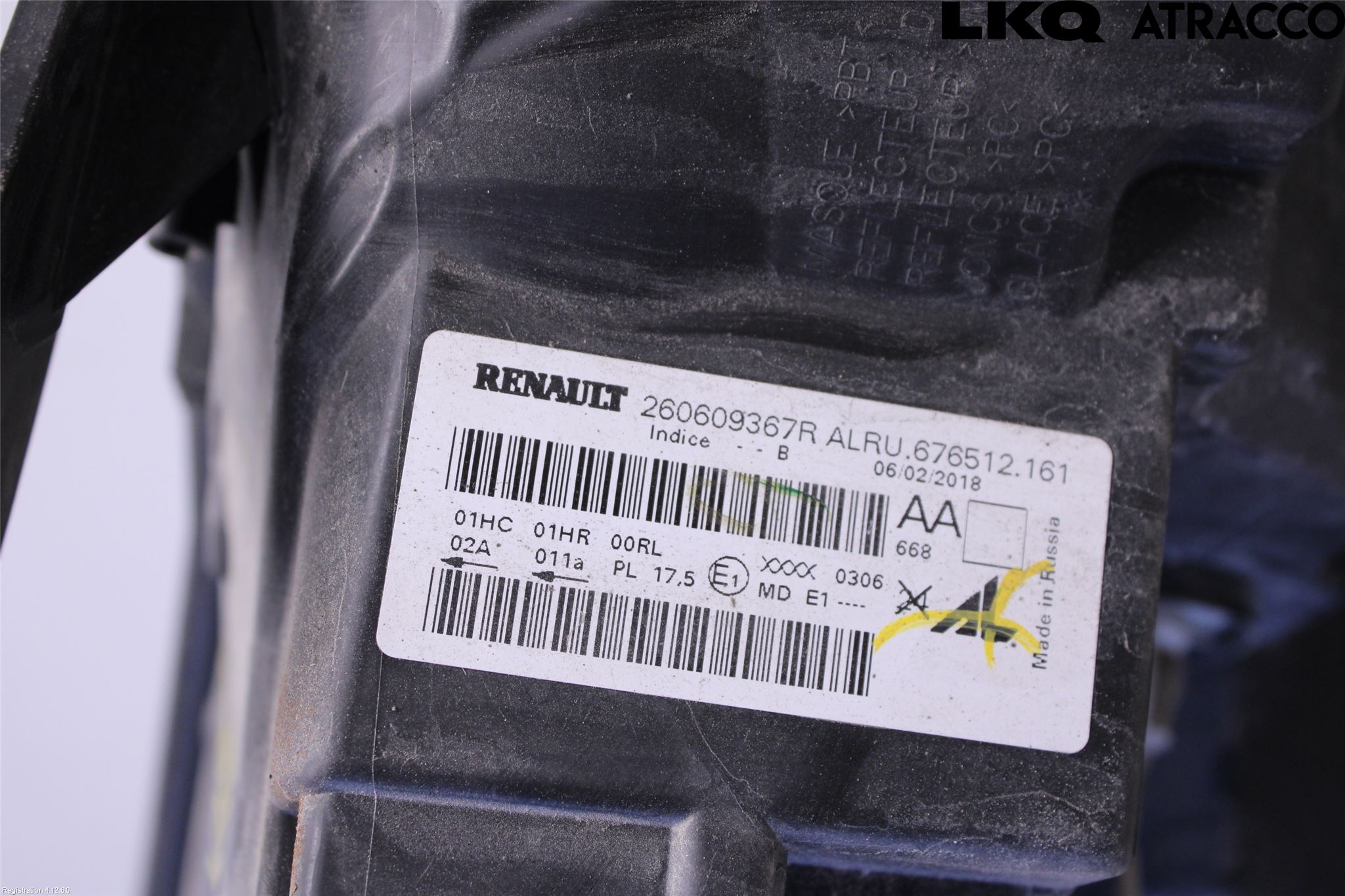 Dacia DUSTER 10-17 Frontlykt Venstre