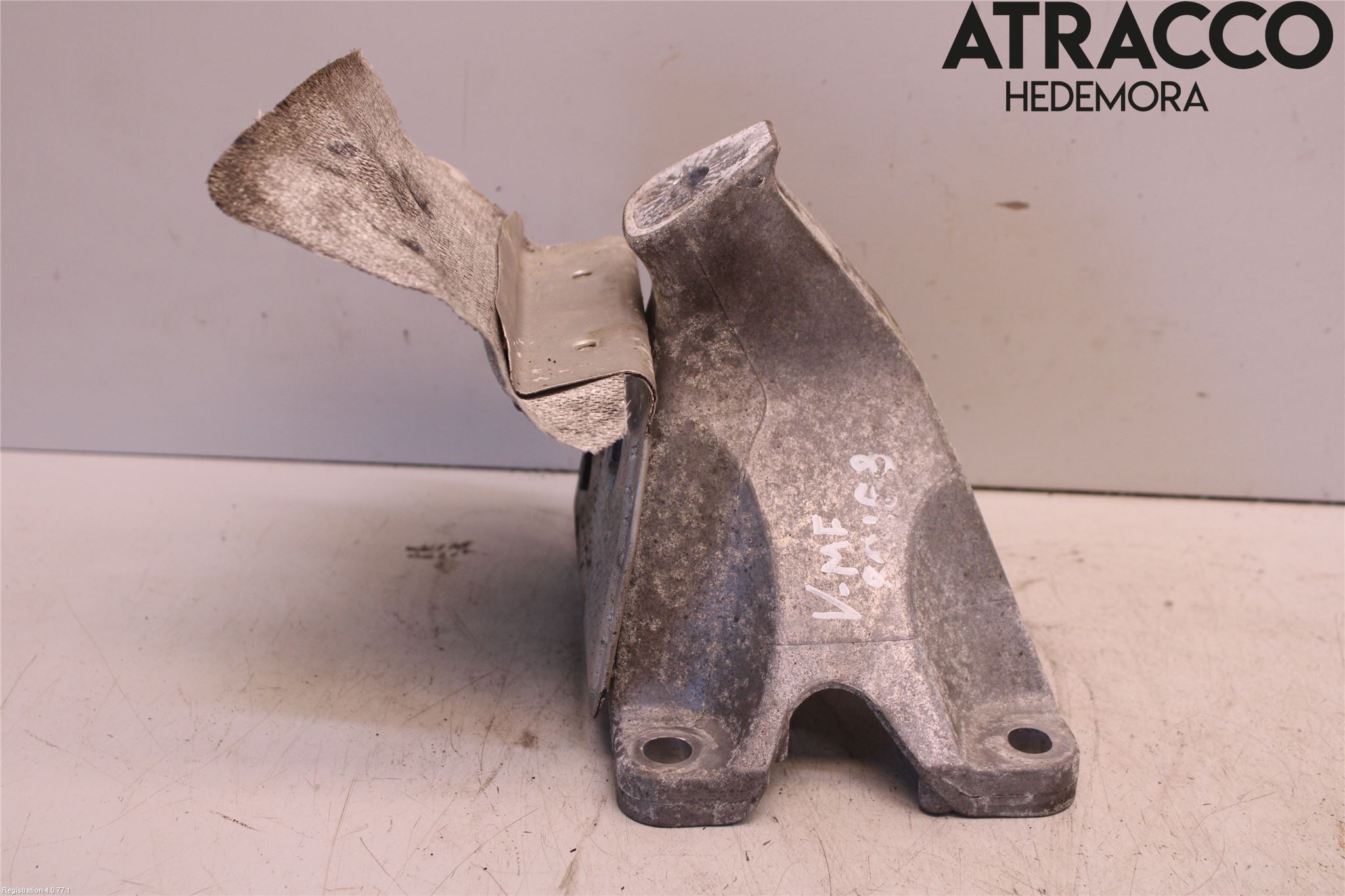 Audi A4/S4 08-11 Motor Feste Stål-Alu