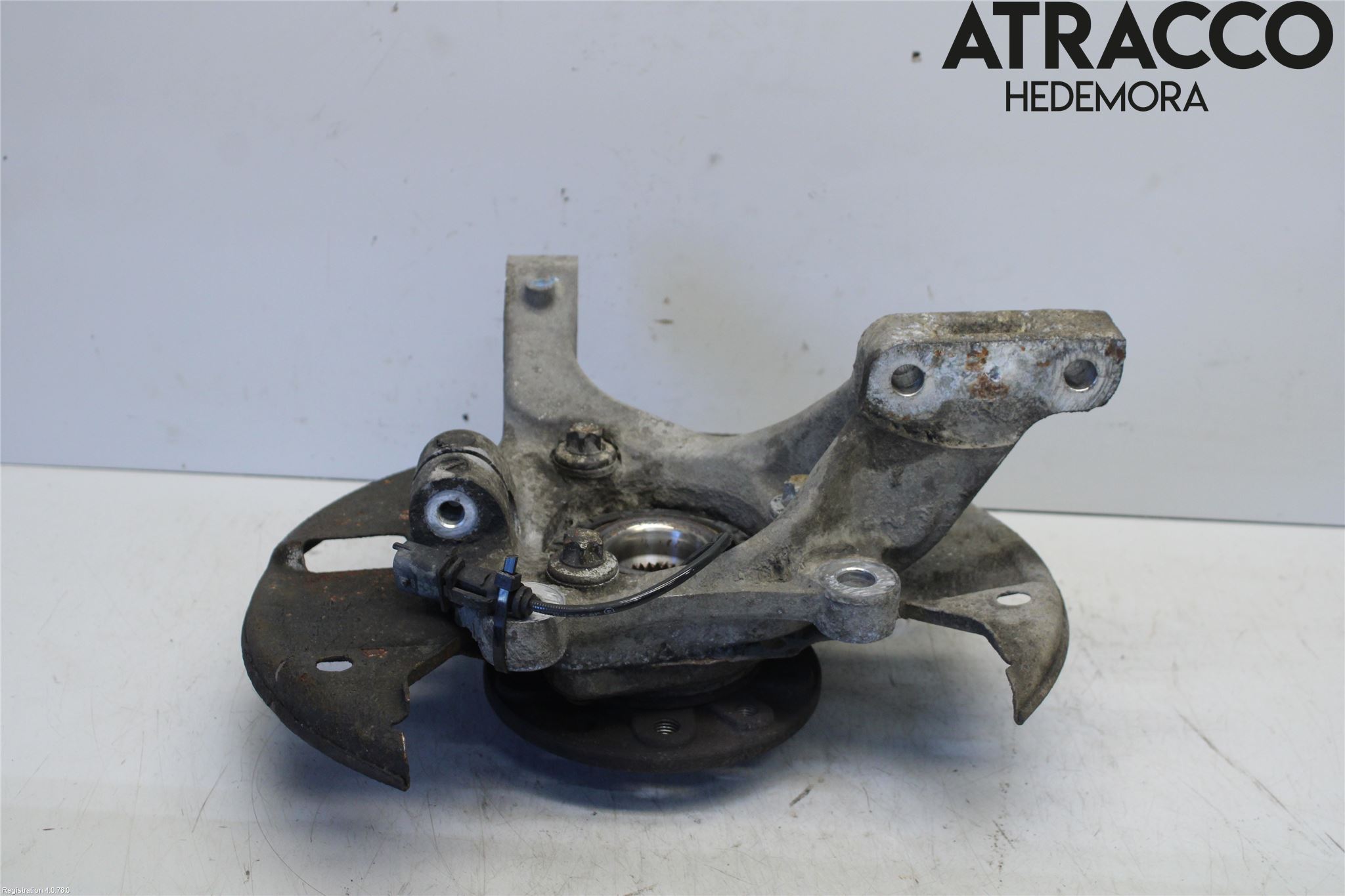 Saab 9-3 VER2/VER3 08-15 Spindel Vf