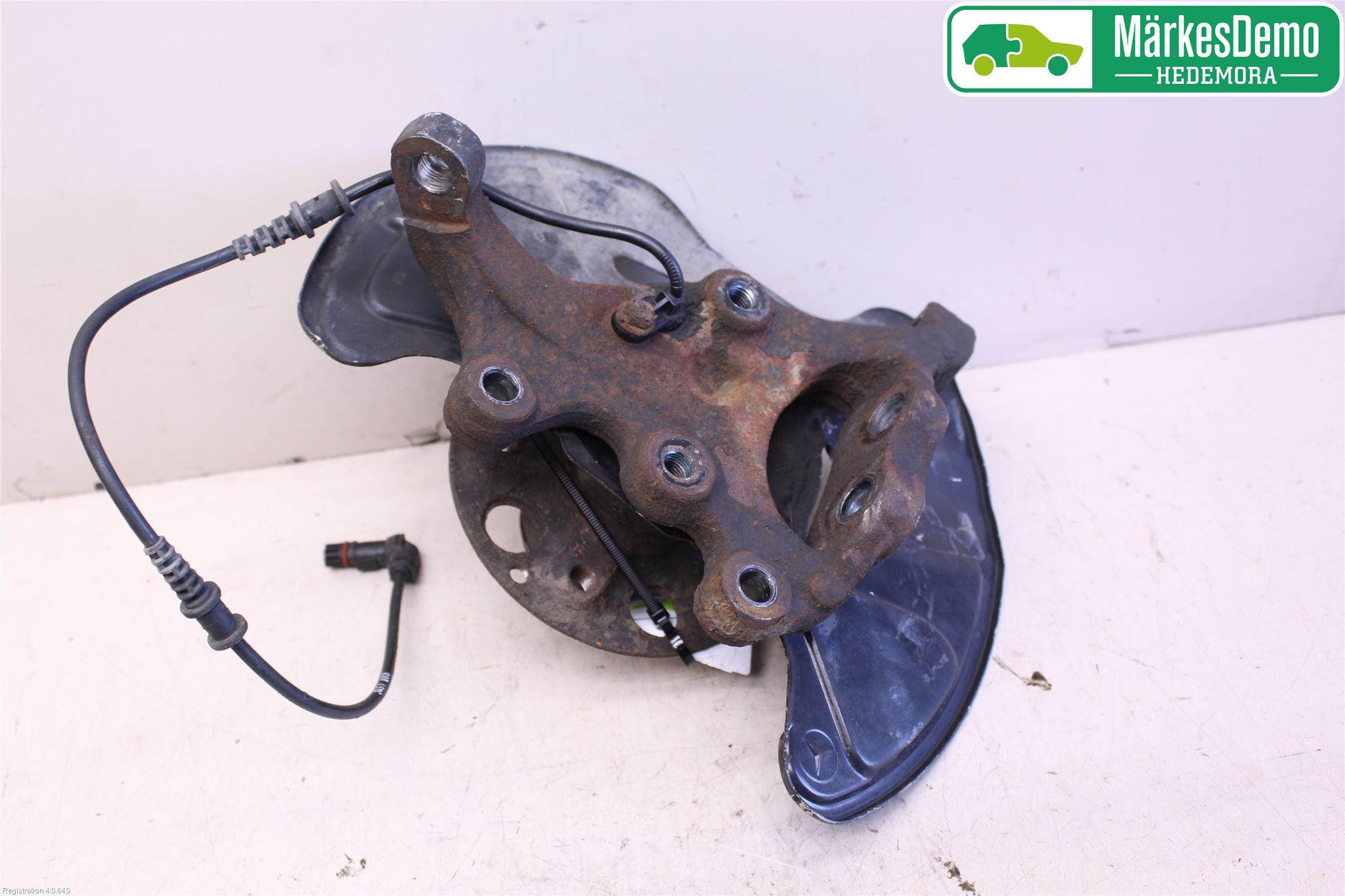Mercedes-Benz MB CLK (C209) 02-09 Spindel Vf