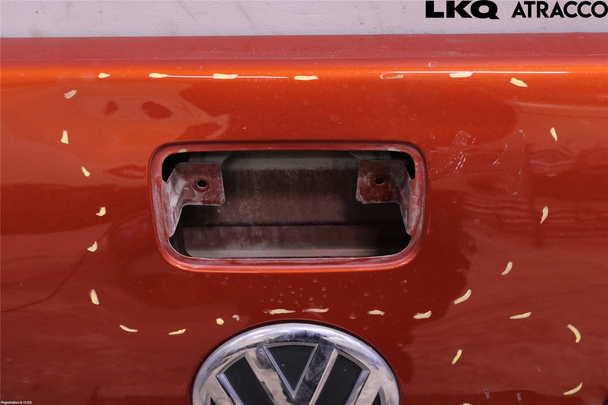 Volkswagen VW AMAROK 2H 10-22 Lasteplan Luke Bak