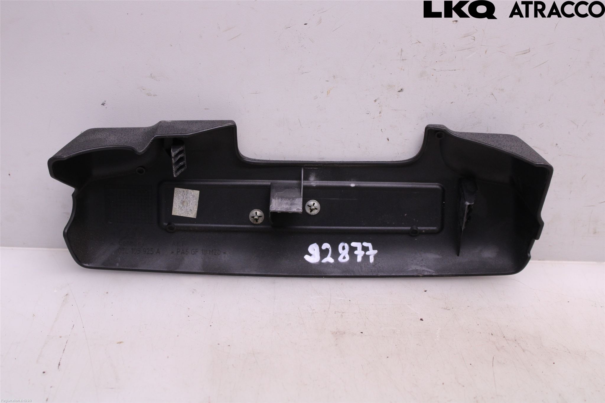 Audi A8/S8 4E  02-09 Motor Deksel Over Motor