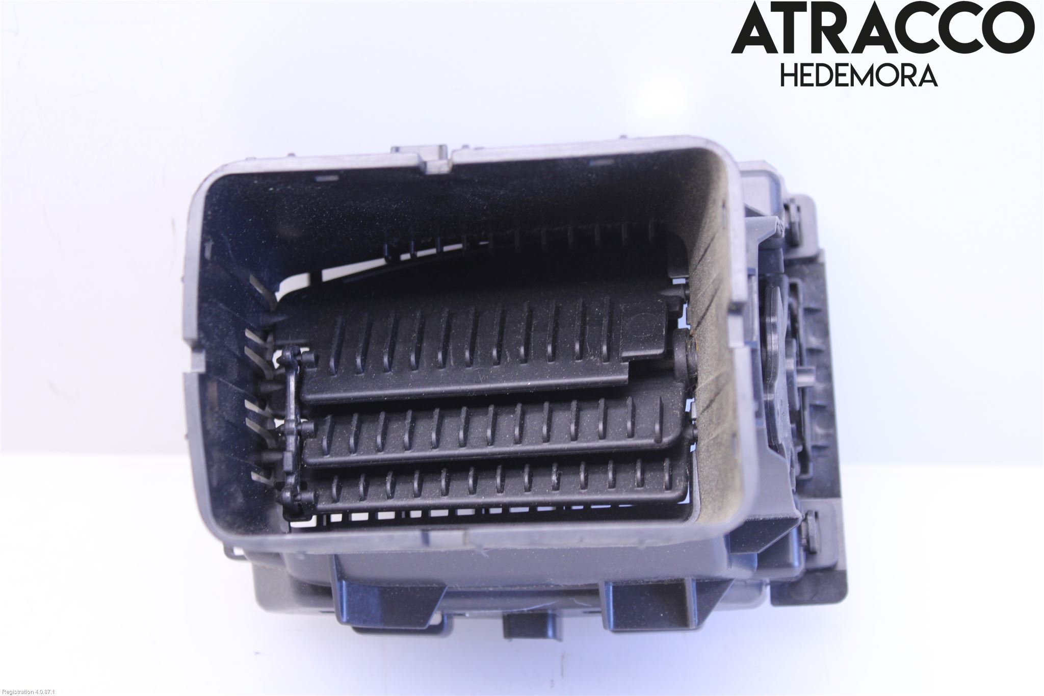 Renault TRAFIC/E-TECH 15- Dashbord Kanal - Dyse