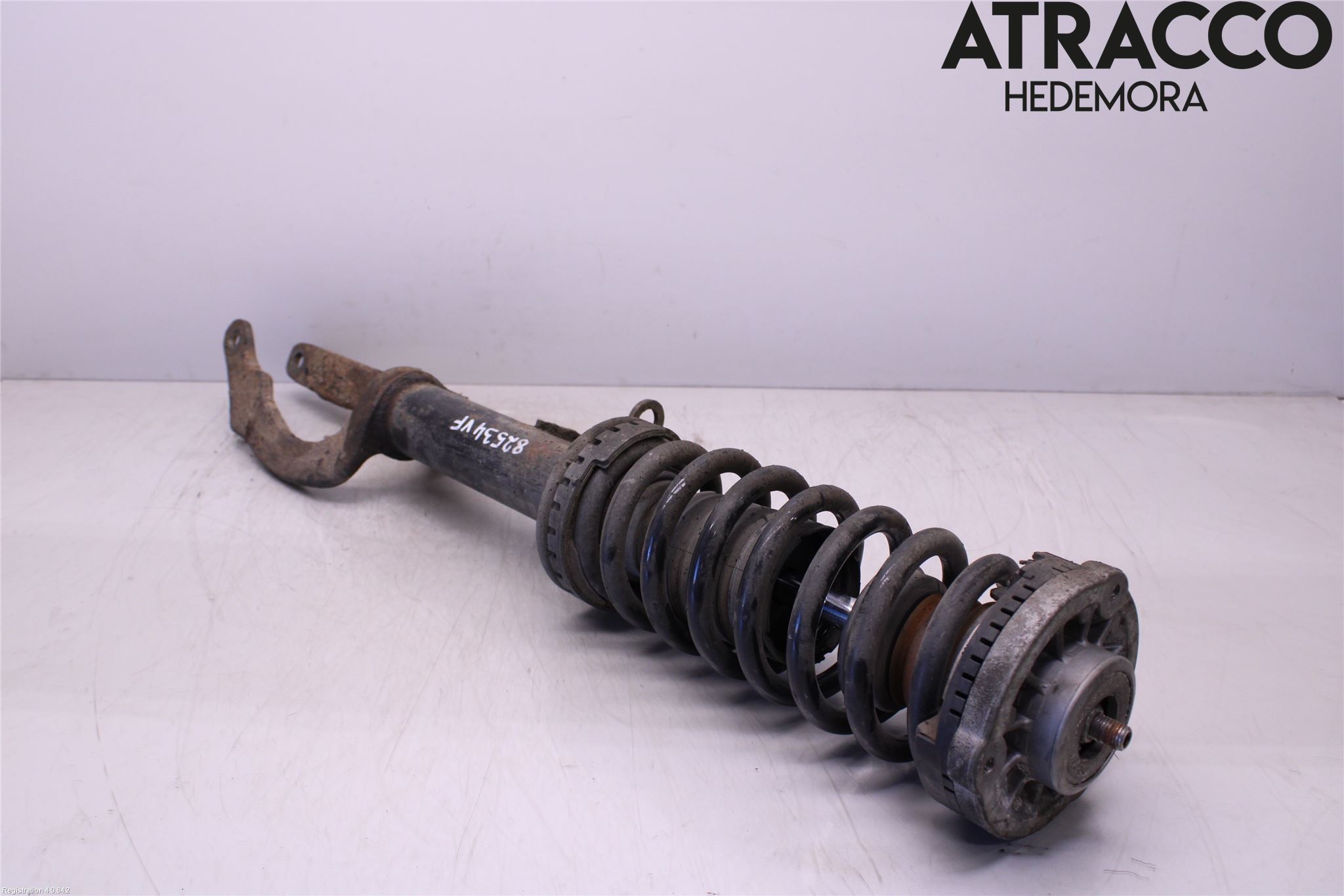 BMW 5 F10/F11/F18 09-17 Fjærbein Foran Venstre