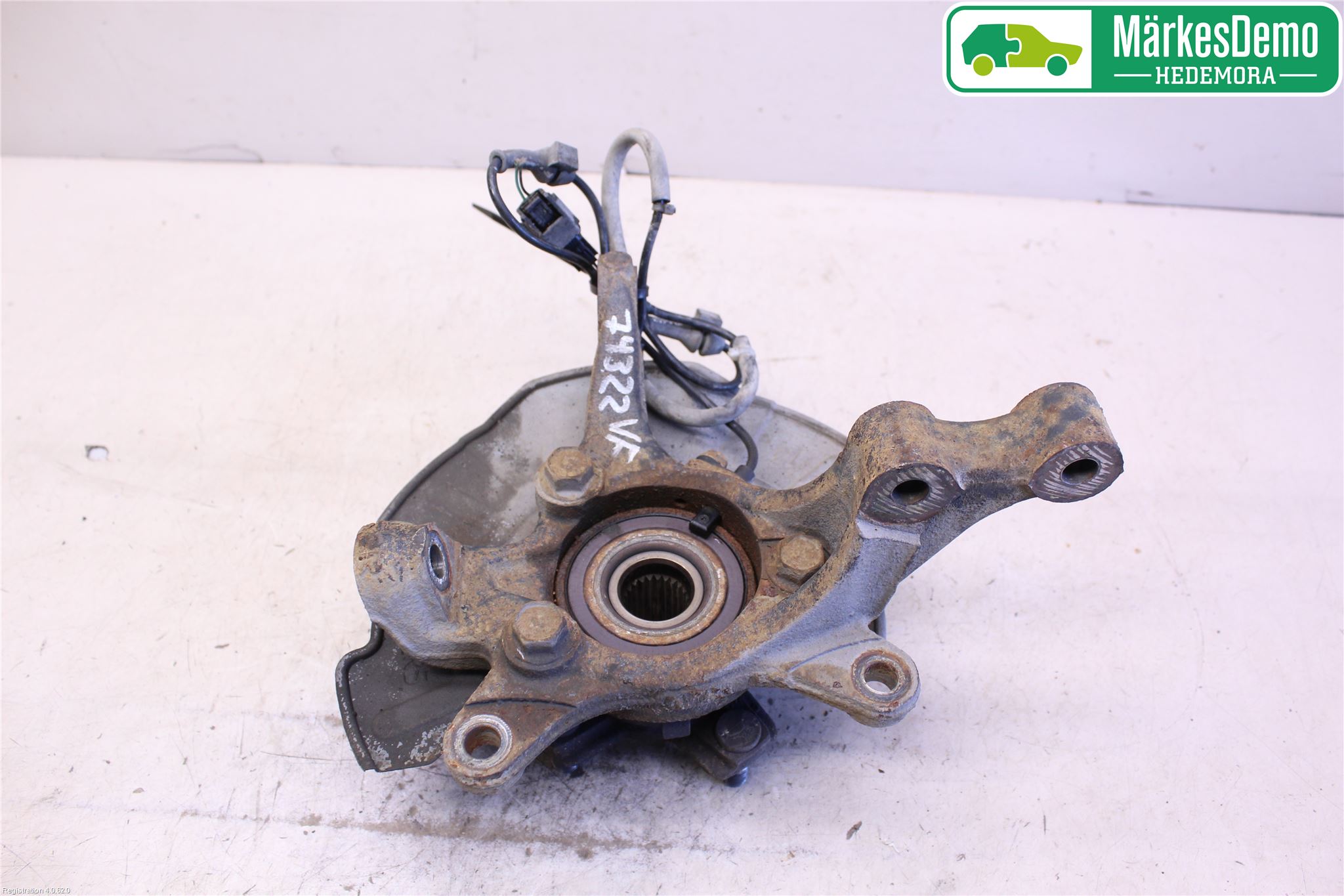 Suzuki SWIFT 17-24 Spindel Vf