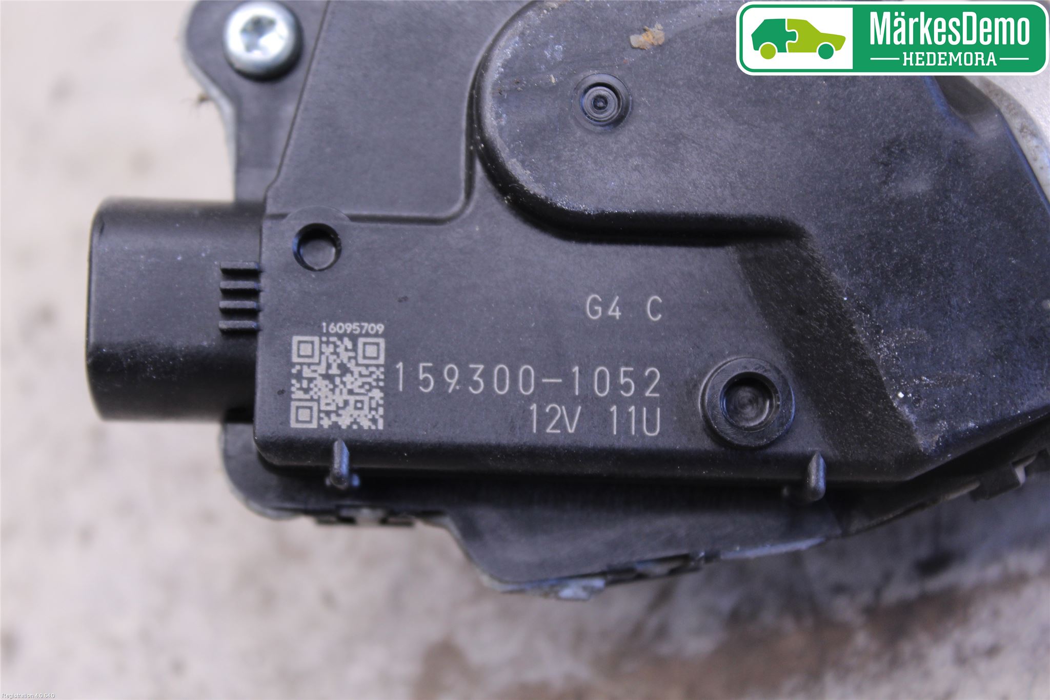 Mitsubishi OUTLANDER 07-12 Viskermotor Frontrute