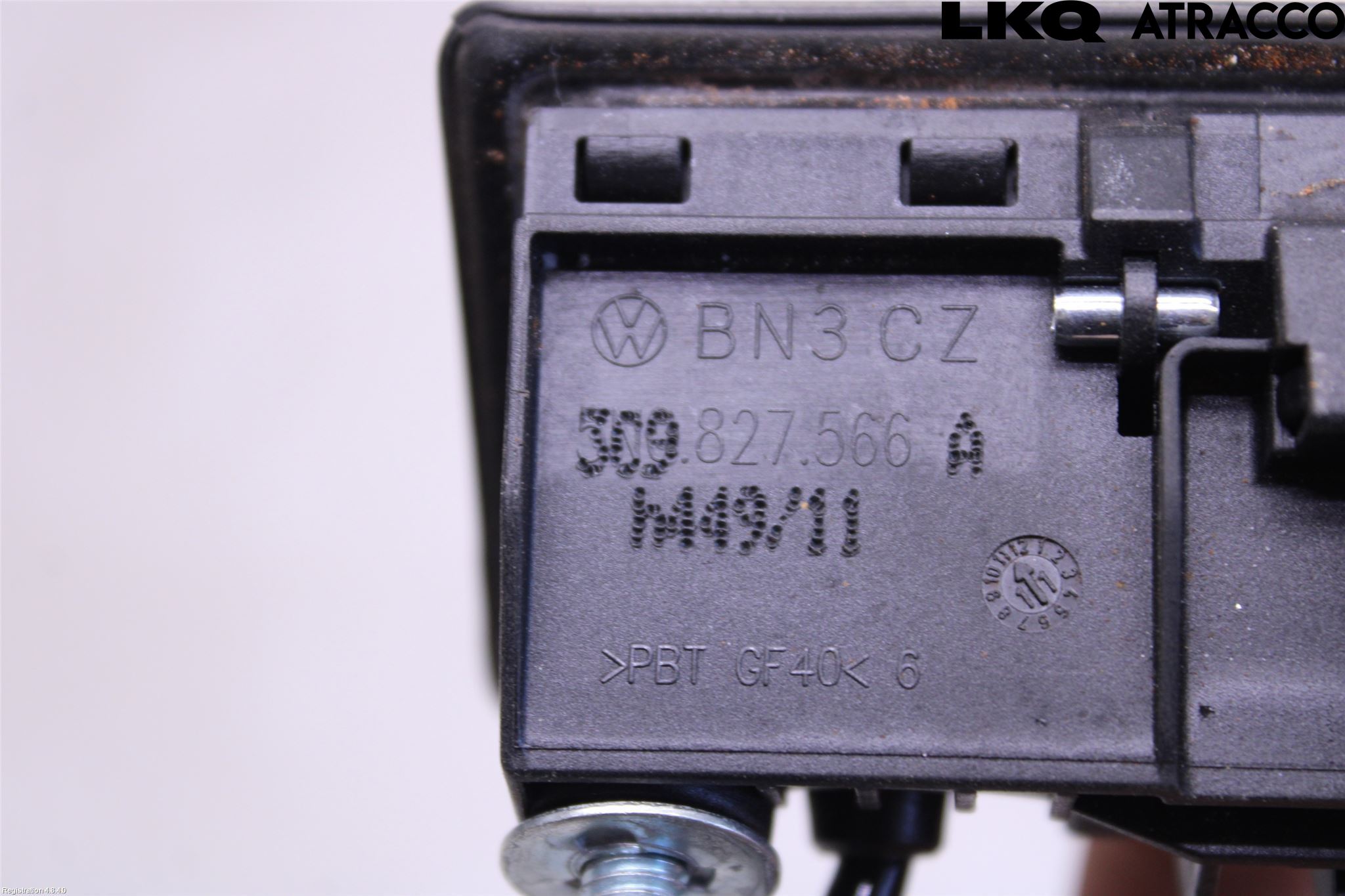 Volkswagen VW PASSAT 11-14 Bakluke Handtak Ytre