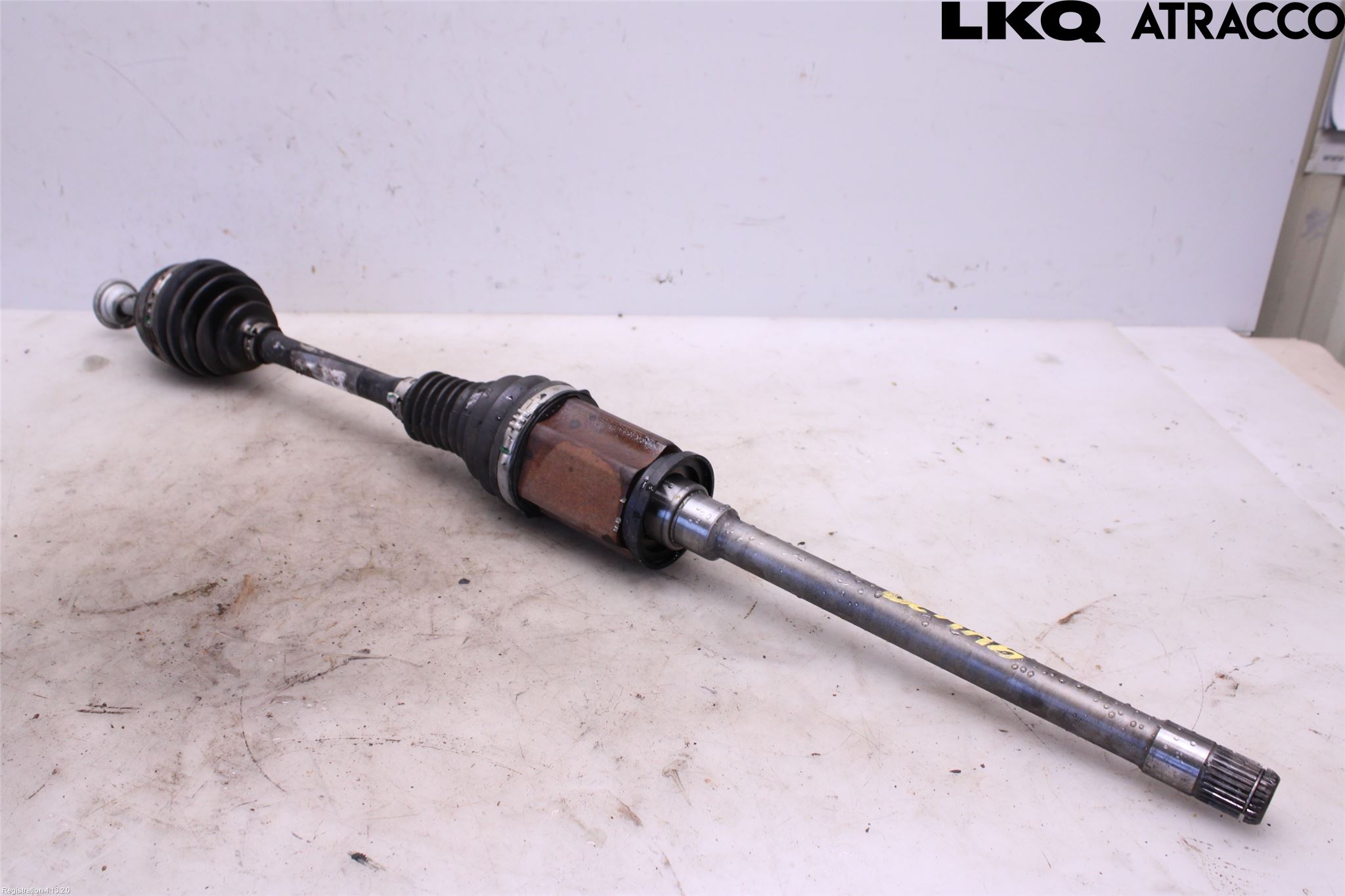 BMW 5 F10/F11/F18 09-17 Drivaksel Foran Kompl Høyre