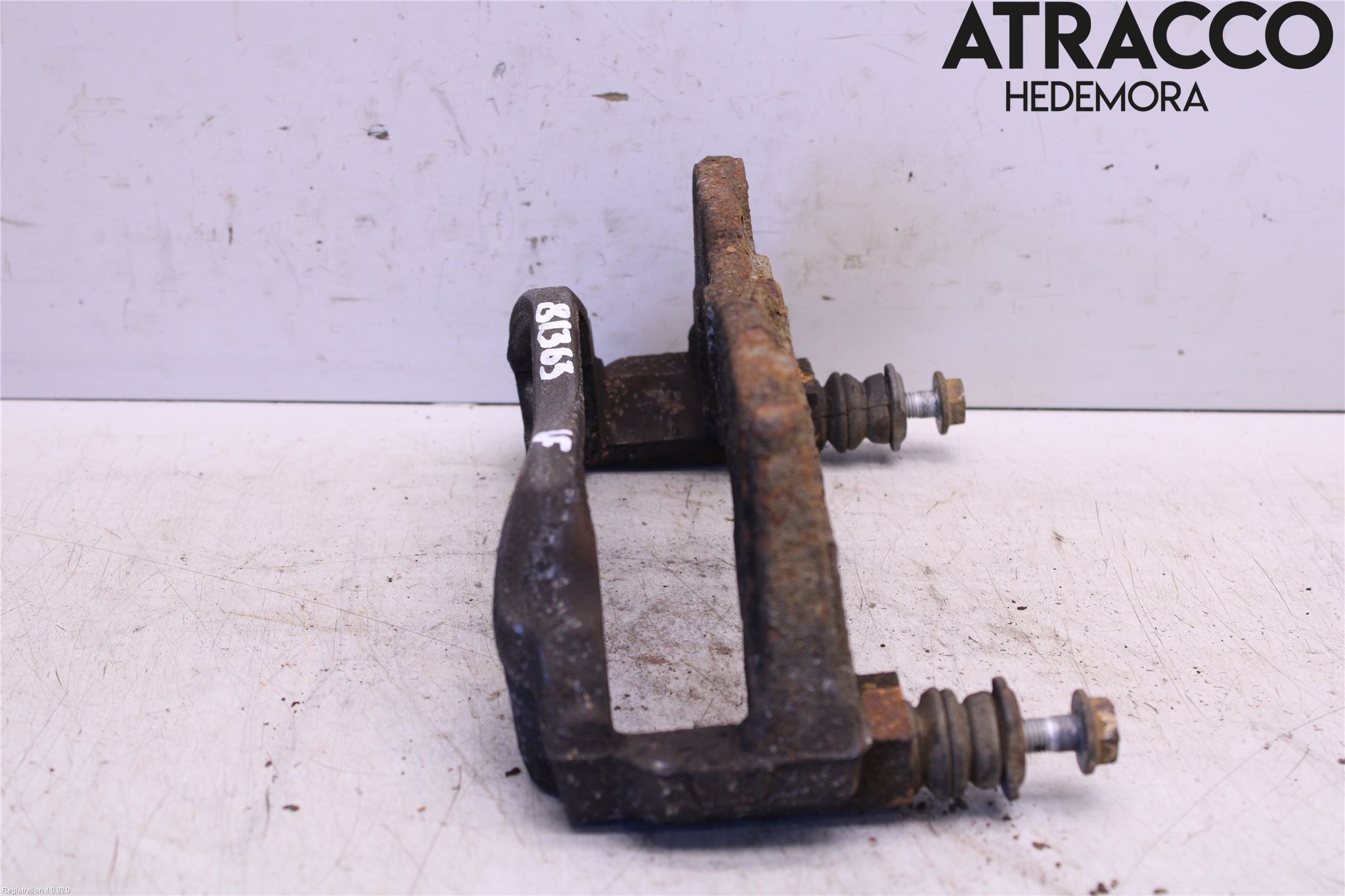 Toyota AVENSIS 09-15 Bremsecaliper Feste Holder