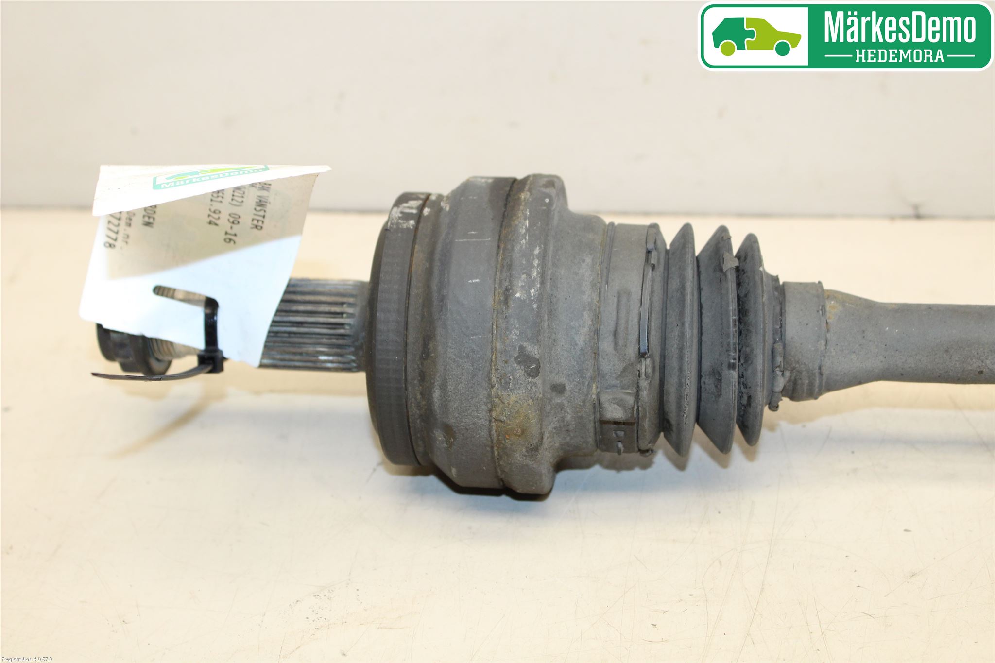 Mercedes-Benz MB E-KLASS (W212) 09-16 Drivaksel Bak Kompl Venstre