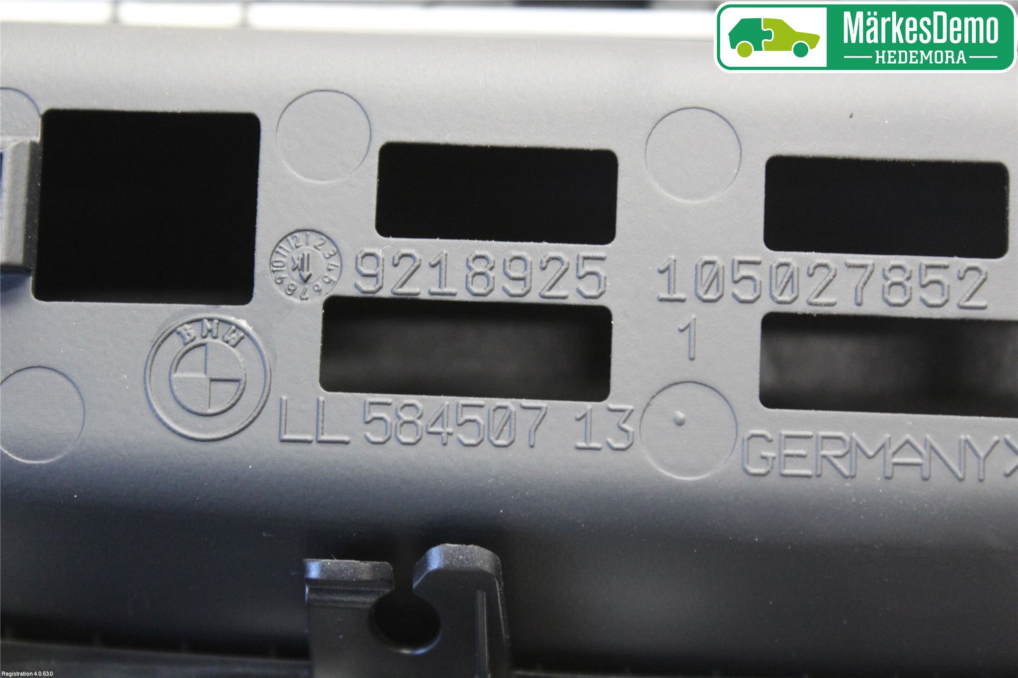BMW 3 F30/F31/F80 12-19 Innr Koppholder
